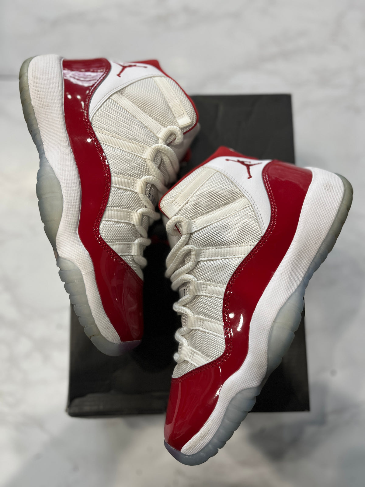 Jordan 11 Retro Cherry (2022) (GS) PRE-OWNED