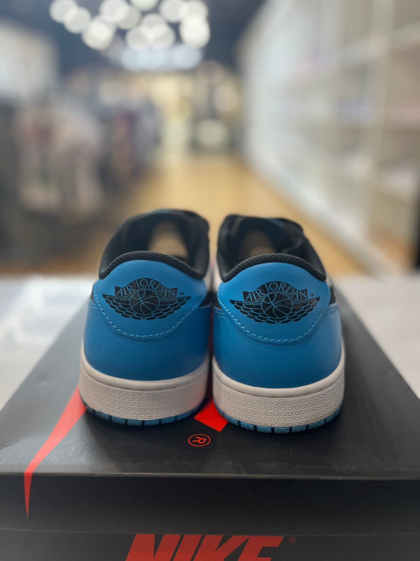 Jordan 1 Retro Low OG Black Dark Powder Blue PRE-OWNED