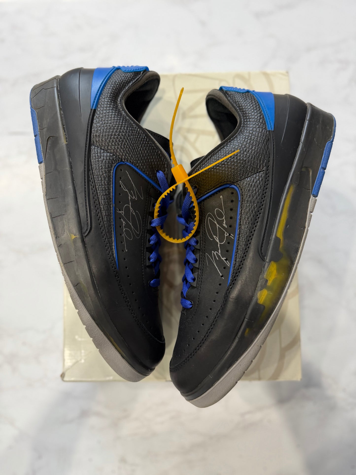 Jordan 2 Retro Low SP Off-White Black Blue PRE-OWNED