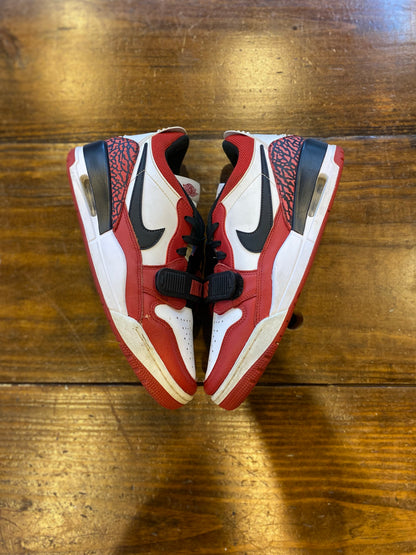 Jordan Legacy 312 Low Chicago Red PRE-OWNED