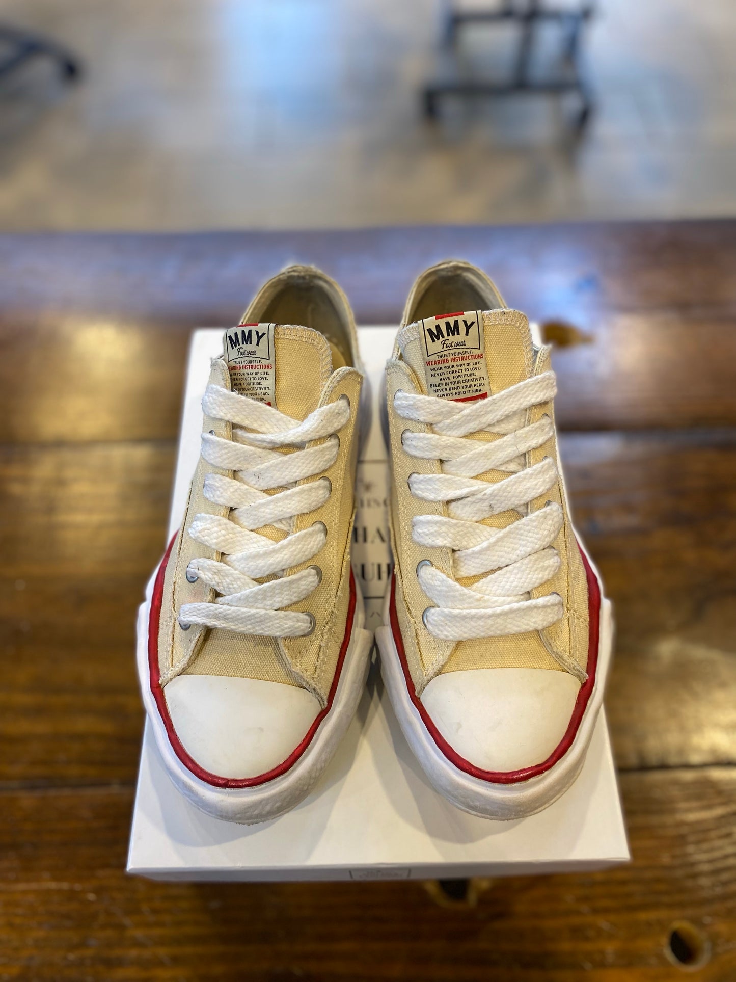 Maison Mihara Yasuhiro Peterson OG Sole Canvas Low Natural PRE-OWNED
