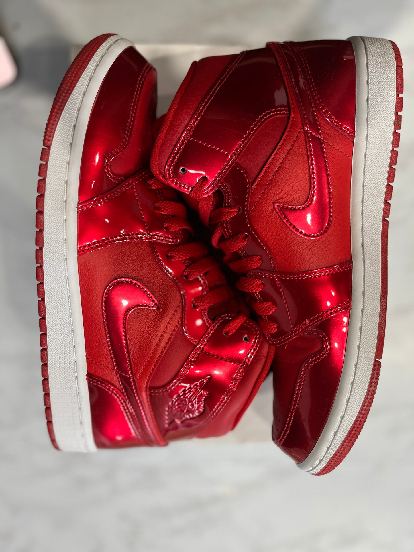 Jordan 1 Mid SE Pomegranate (Women's) PRE-OWNED