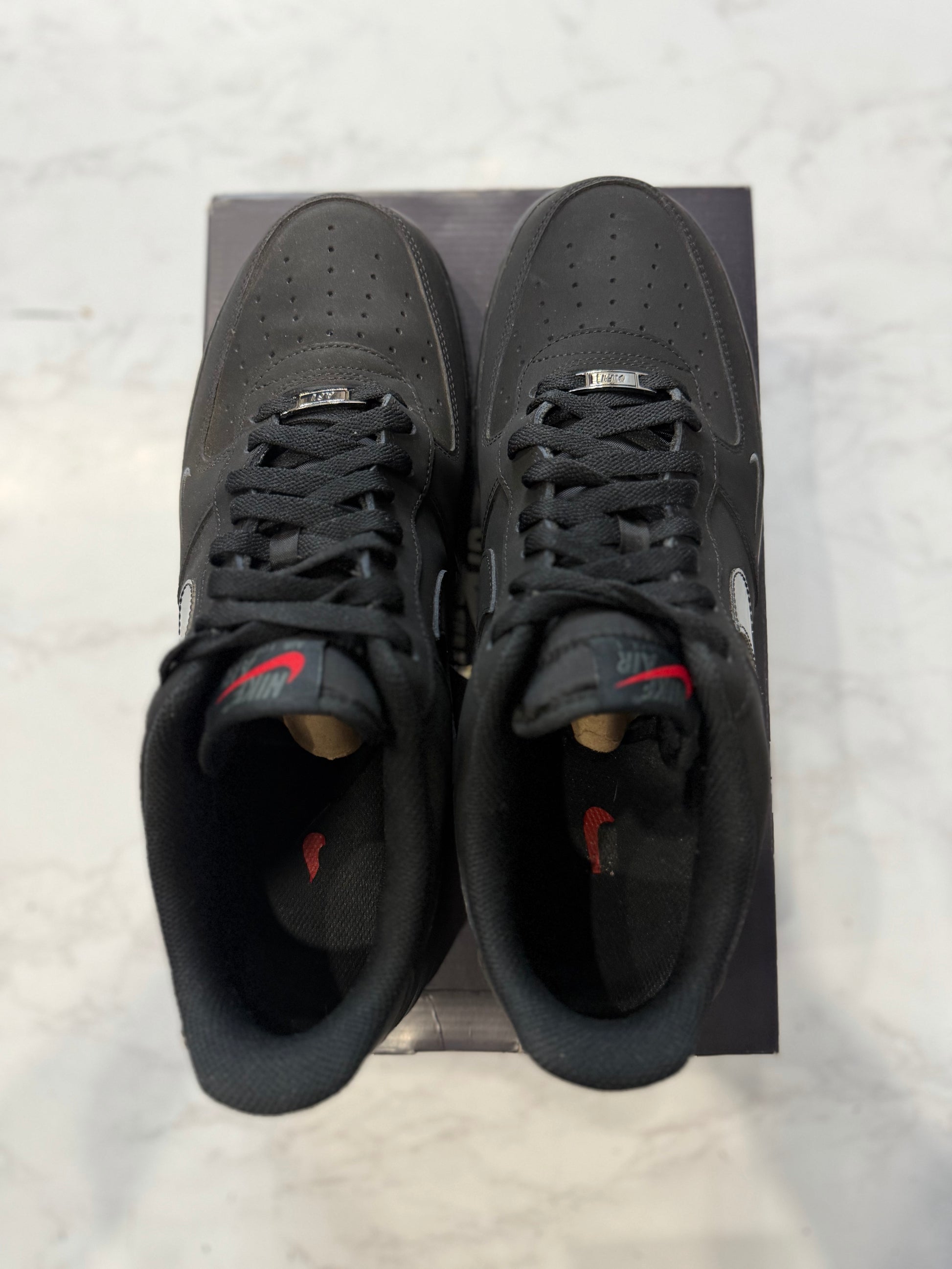 Nike Air Force 1 Low '07 LV8 Black Patent Swoosh PRE-OWNED