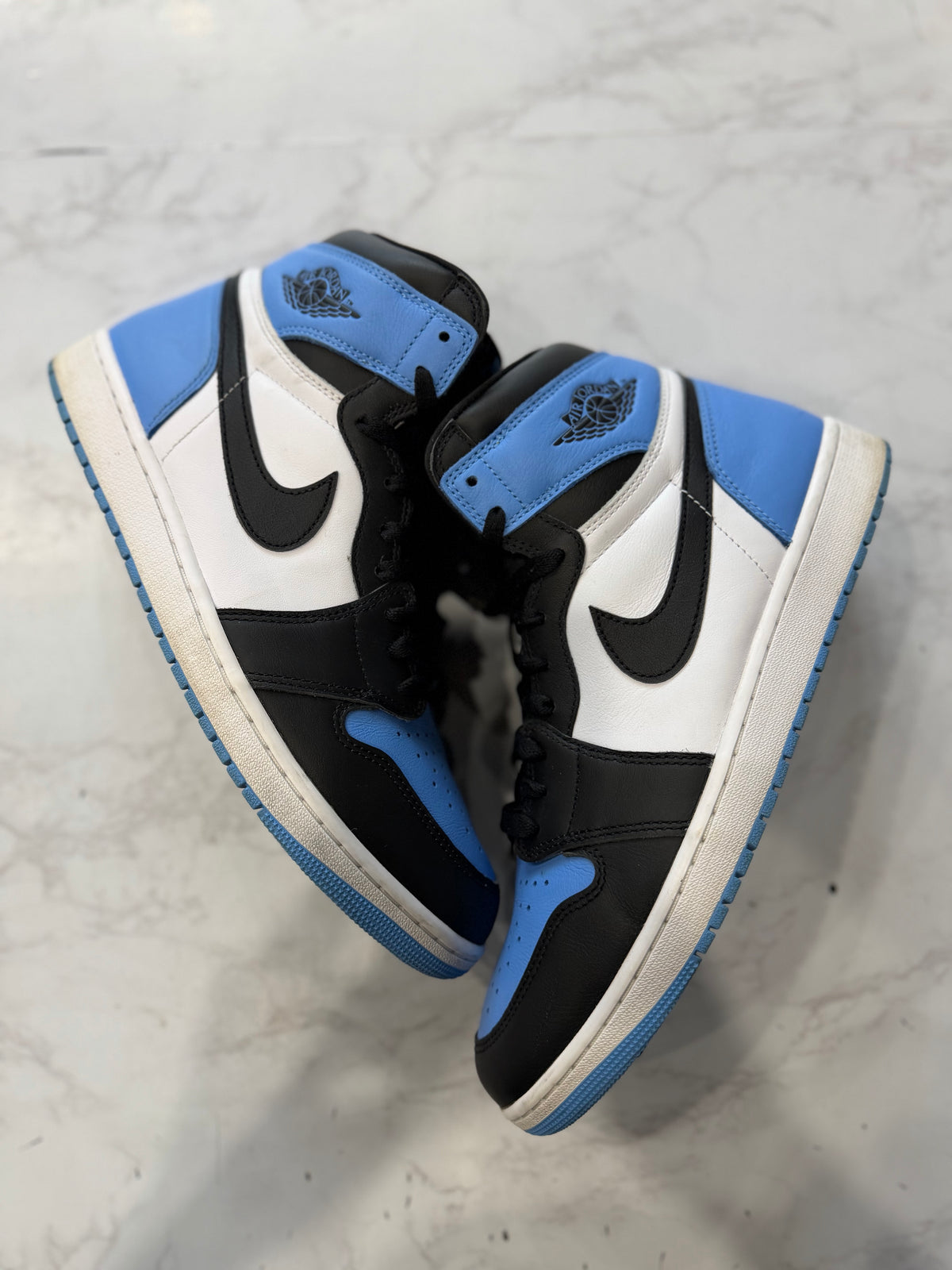 Jordan 1 Retro High OG UNC Toe PRE-OWNED