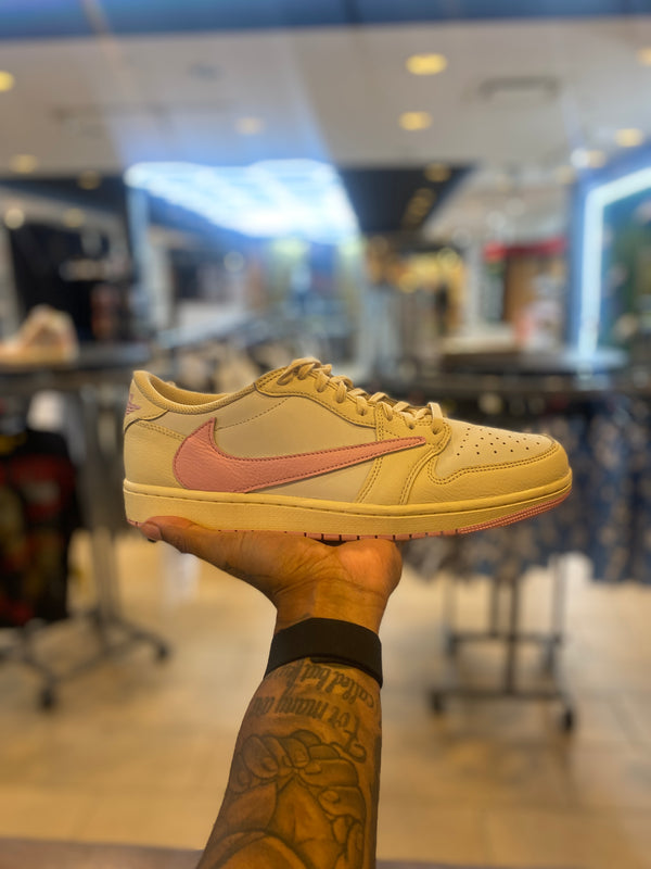 Jordan 1 Retro Low OG SP Travis Scott Shy Pink PRE-OWNED