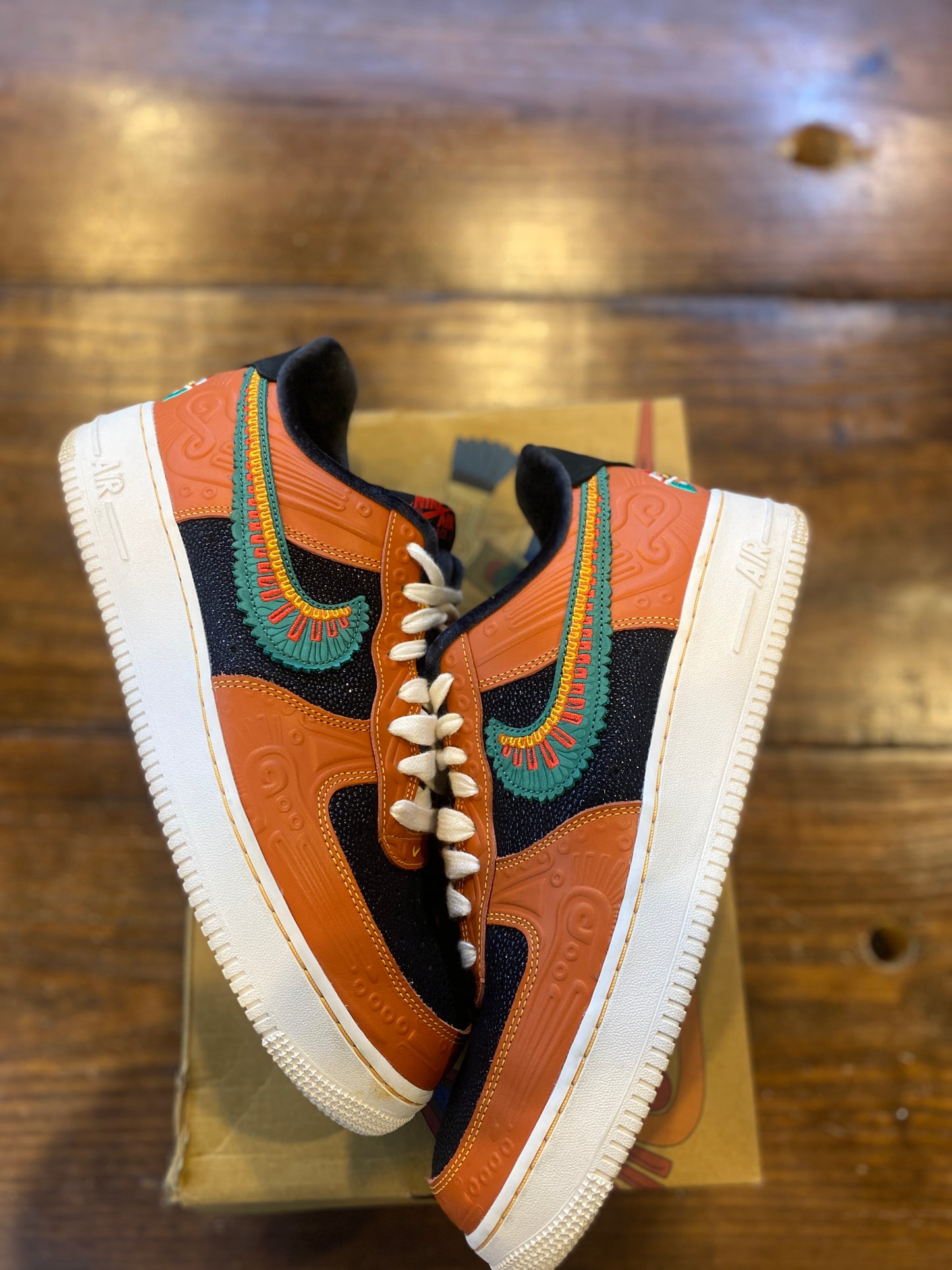 Nike Air Force 1 Low Siempre Familia PRE-OWNED