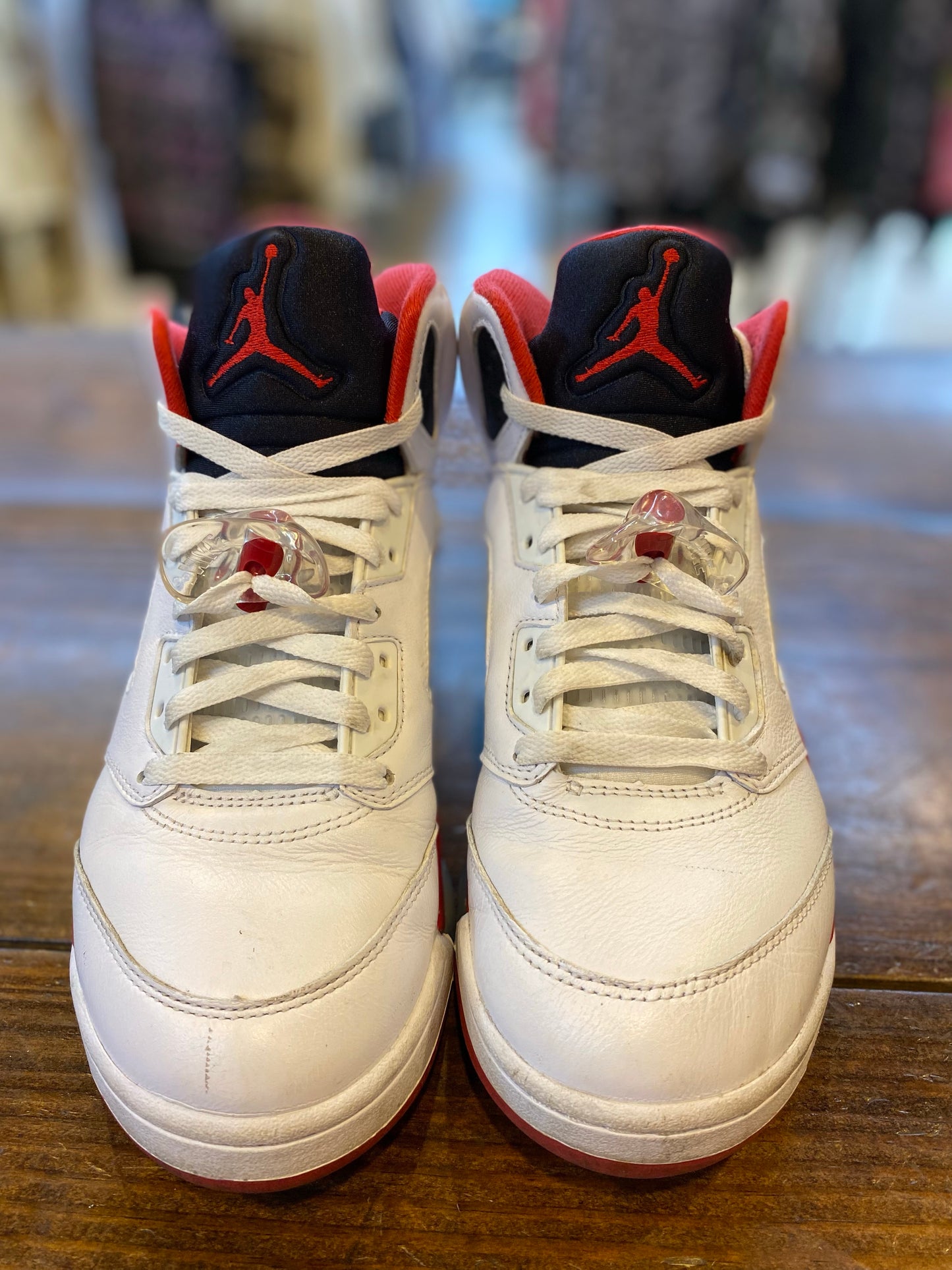 Jordan 5 Retro Fire Red Black Tongue (2025) PRE-OWNED