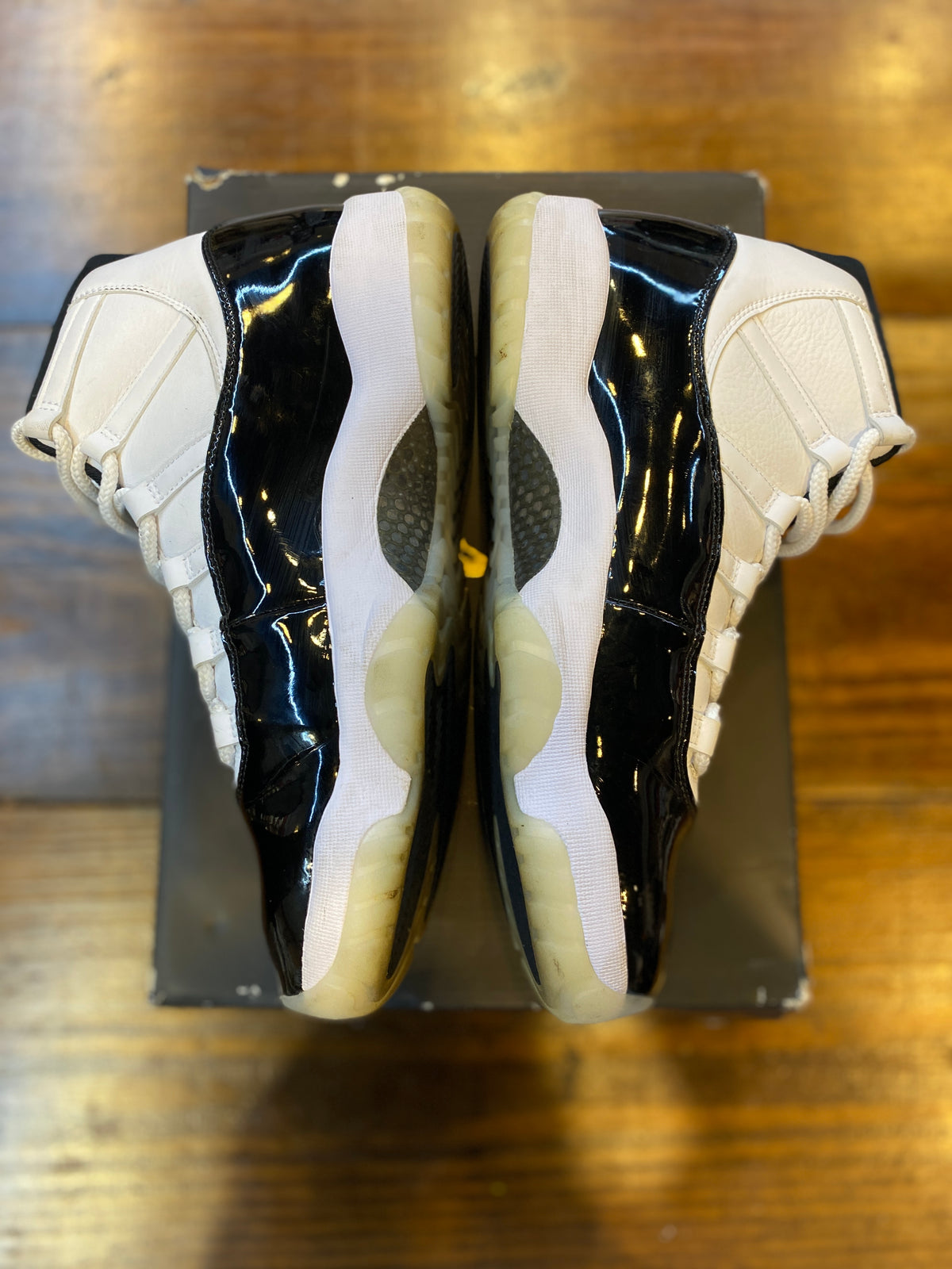 Jordan 11 Retro DMP Gratitude (2023) PRE-OWNED