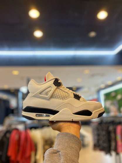 Jordan 4 Retro OG Flight Club PRE-OWNED