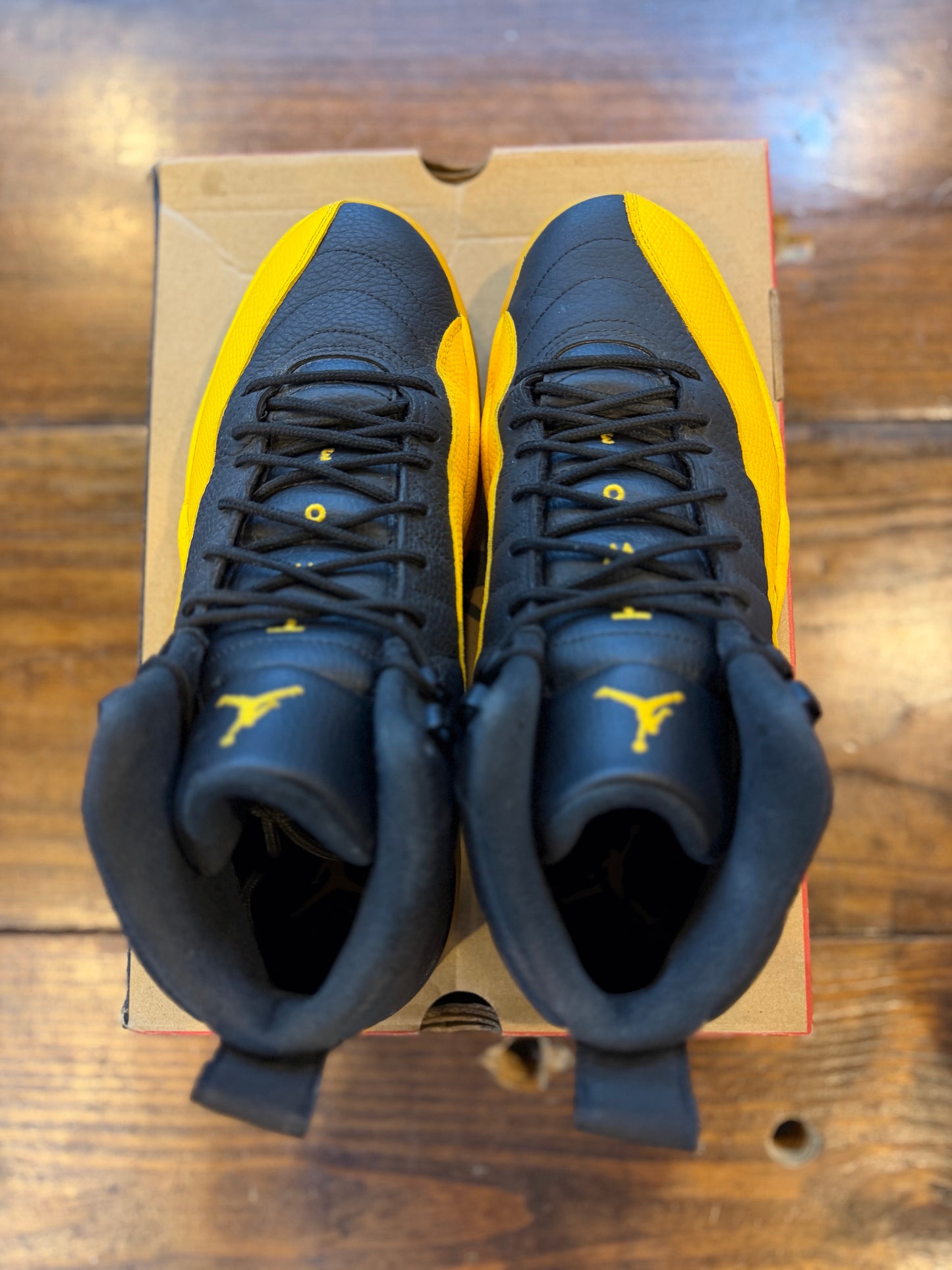 Jordan 12 Retro Black University Gold PRE-OWNED