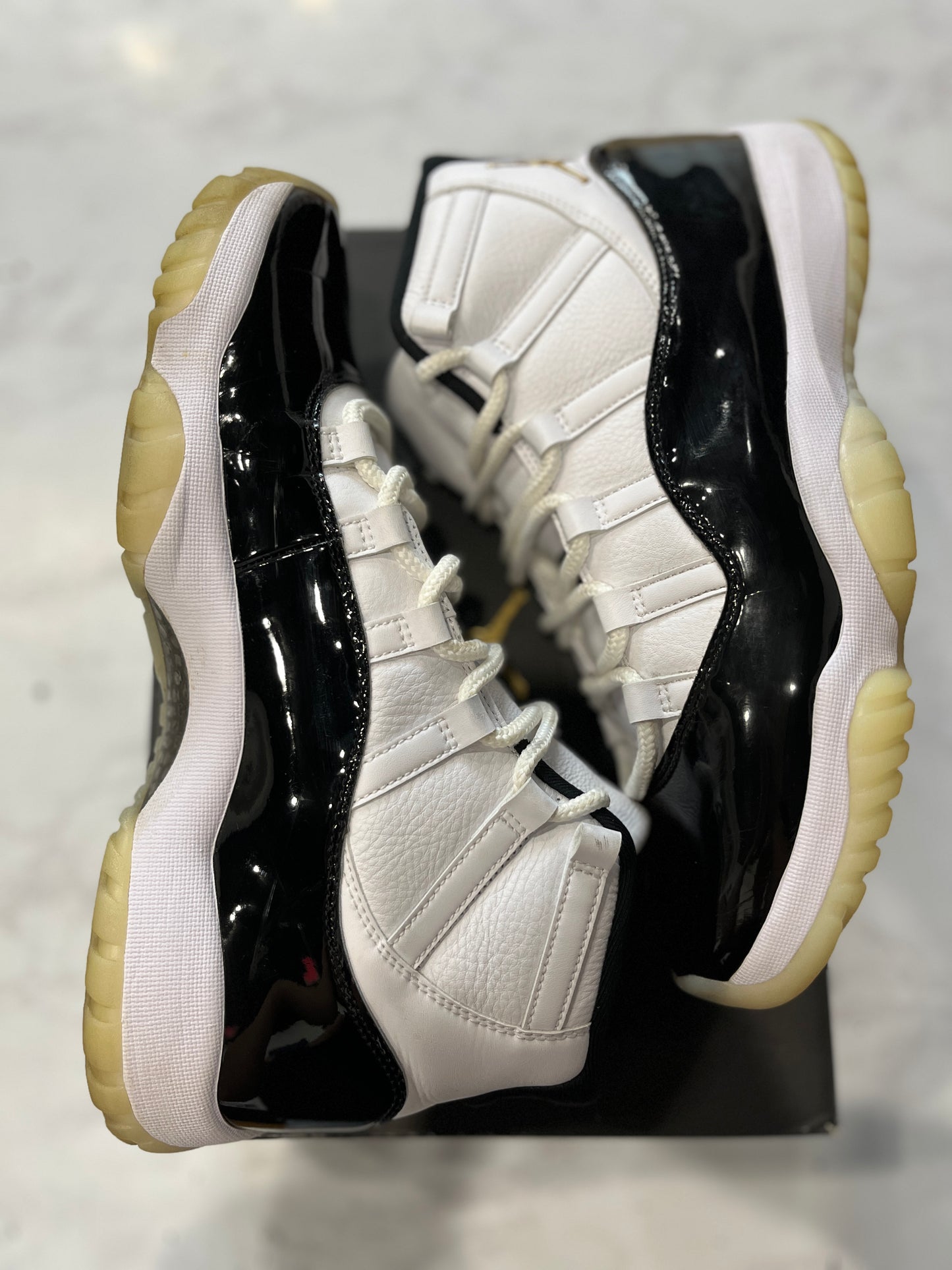 Jordan 11 Retro DMP Gratitude (2023)PRE-OWNED