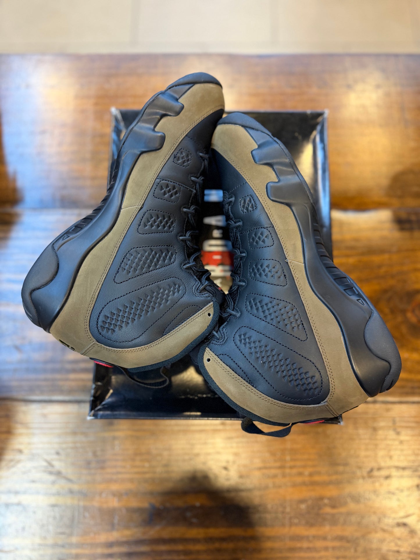 Jordan 9 Retro Olive (2024) PRE-OWNED