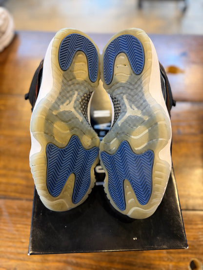 Jordan 11 Retro Low Space Jam PRE-OWNED
