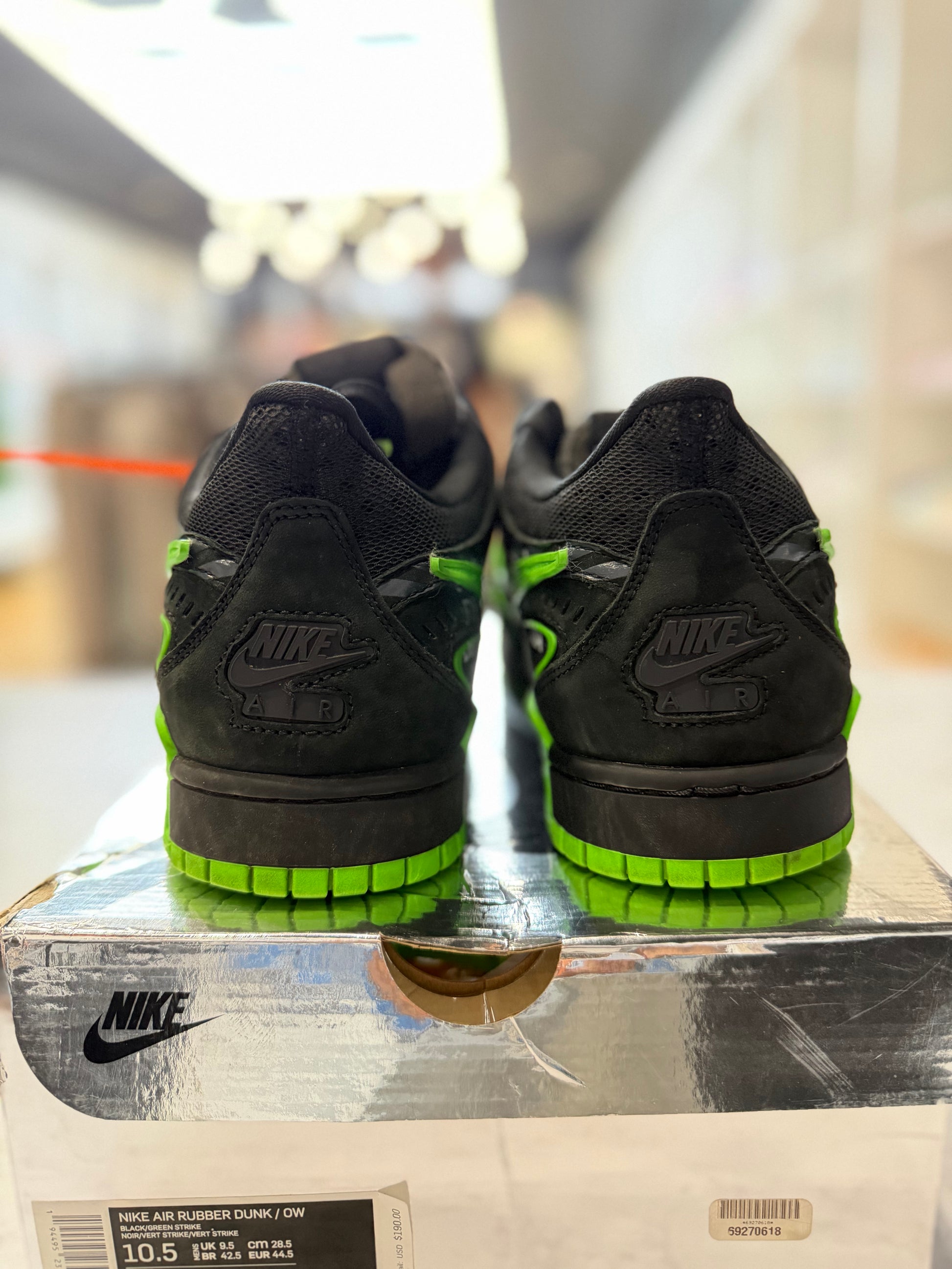 Nike Air Rubber Dunk Off-White Green Strike` PRE-OWNED
