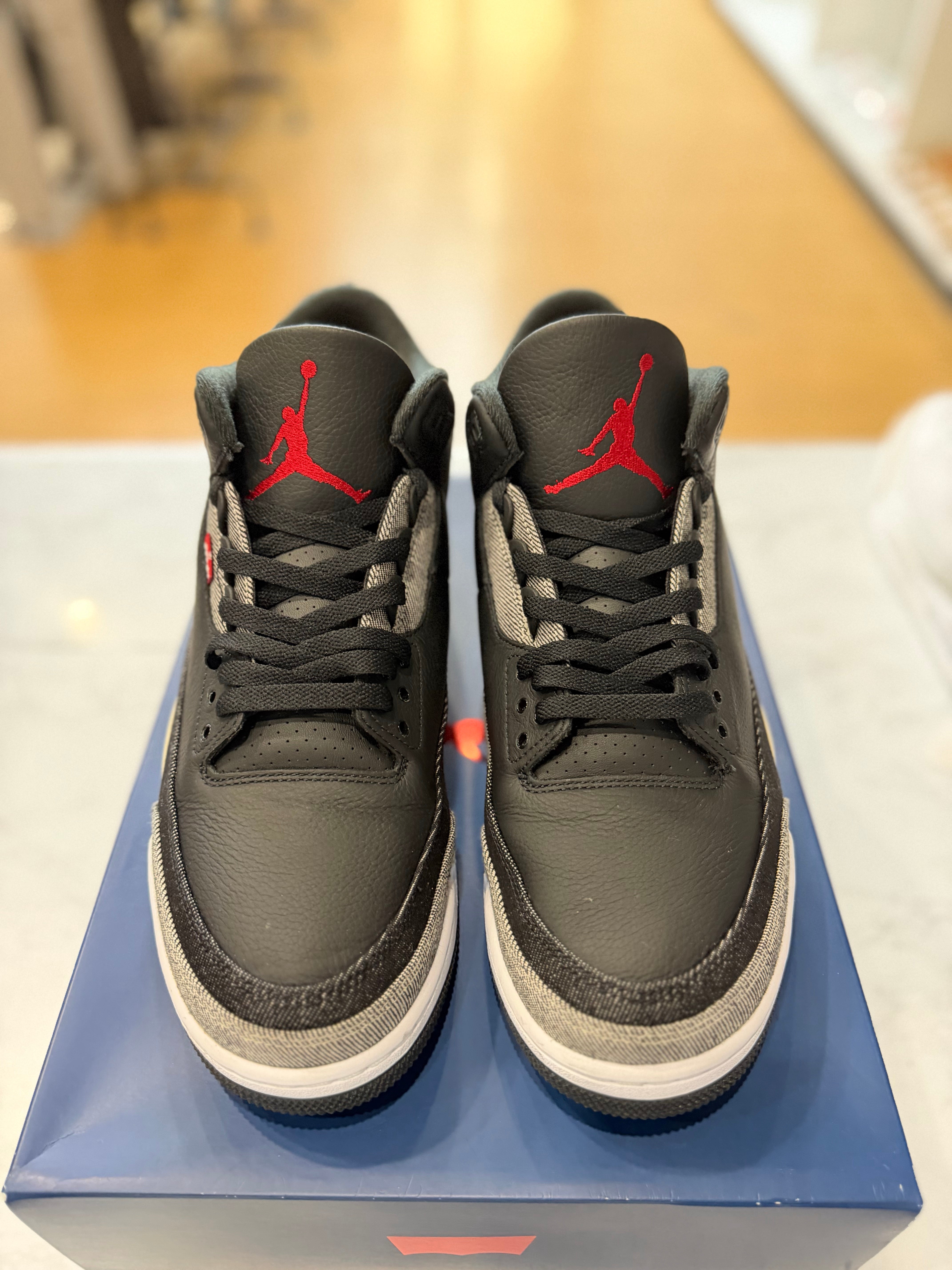 Jordan 3 Retro Levi’s Black PRE-OWNED