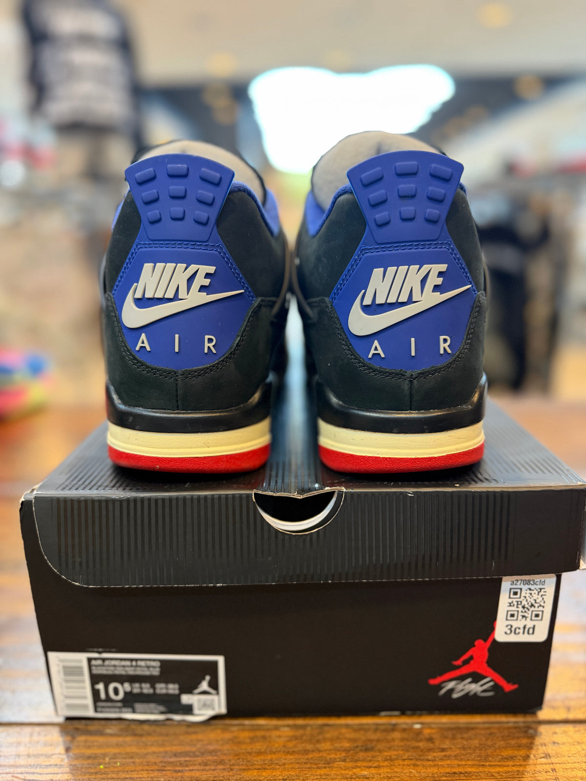 Jordan 4 Retro Rare Air (Gold Lettering) PRE-OWNED