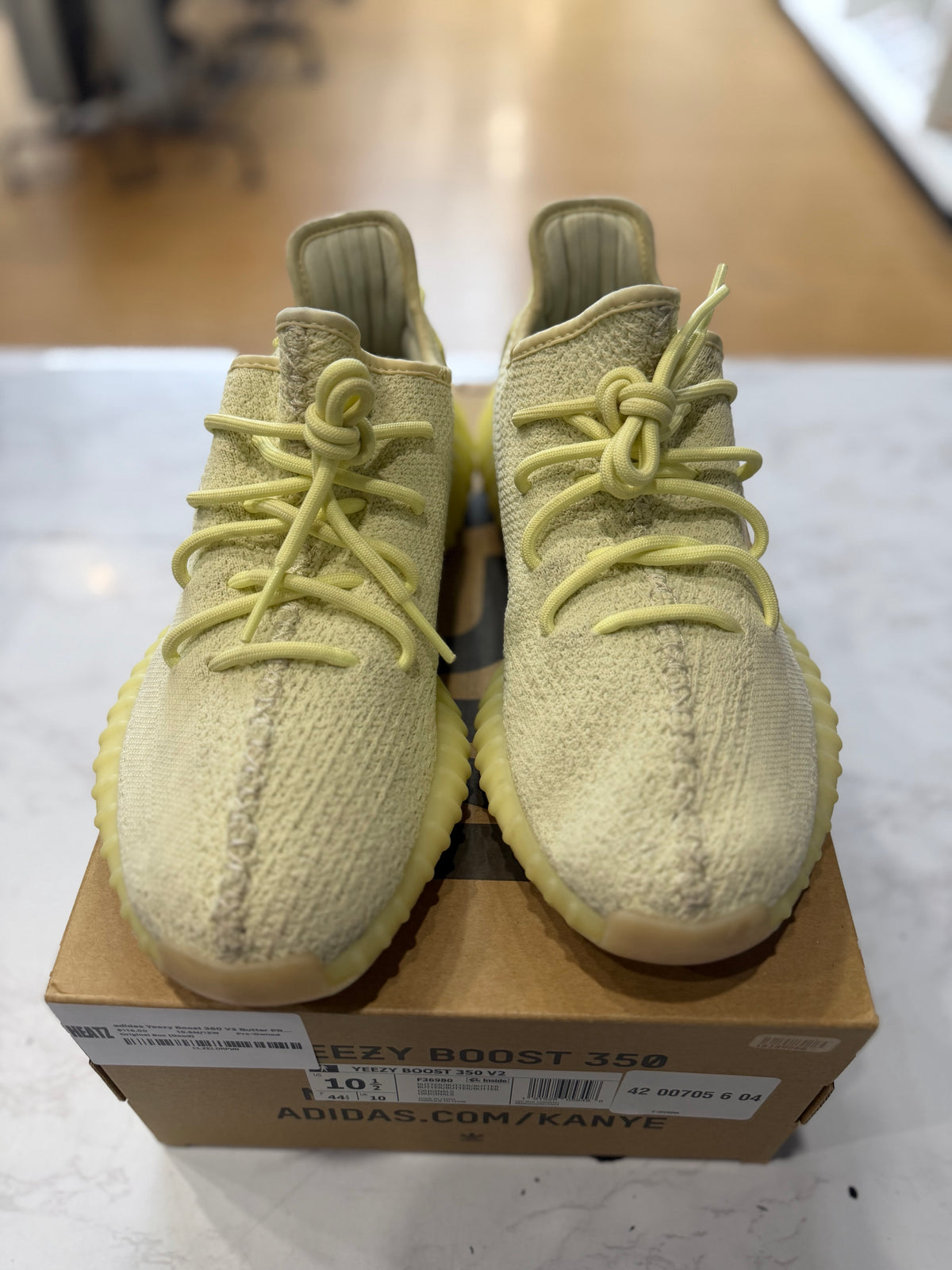 adidas Yeezy Boost 350 V2 Butter PRE-OWNED