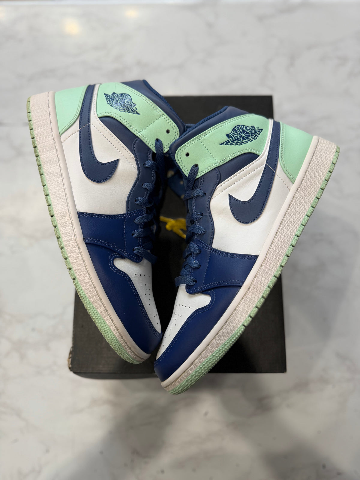 Jordan 1 Mid Mystic Navy Mint Foam PRE-OWNED