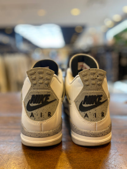 Jordan 4 Retro White Cement (2025) PRE-OWNED