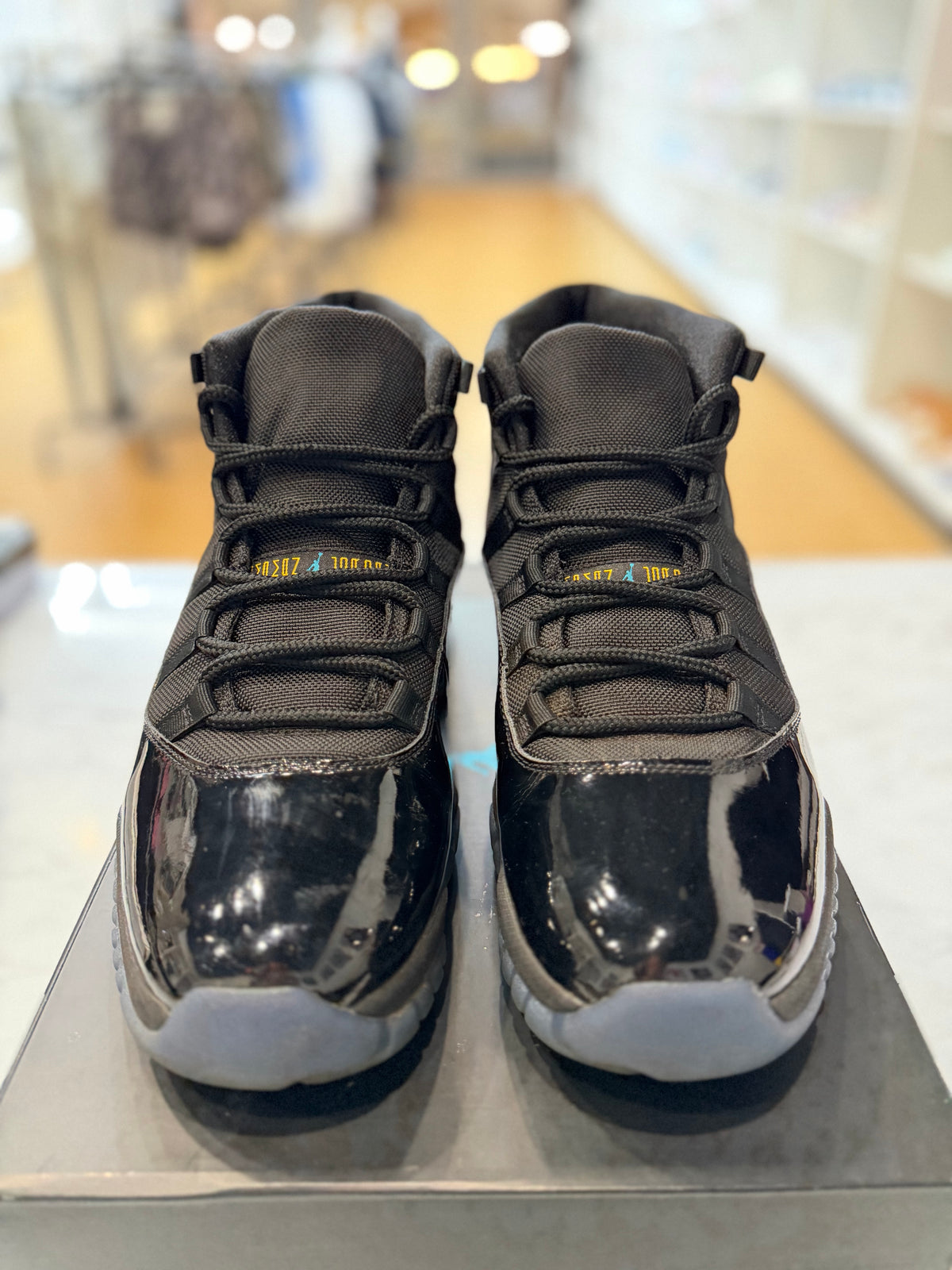 Jordan 11 Retro Gamma Blue (2025) PRE-OWNED