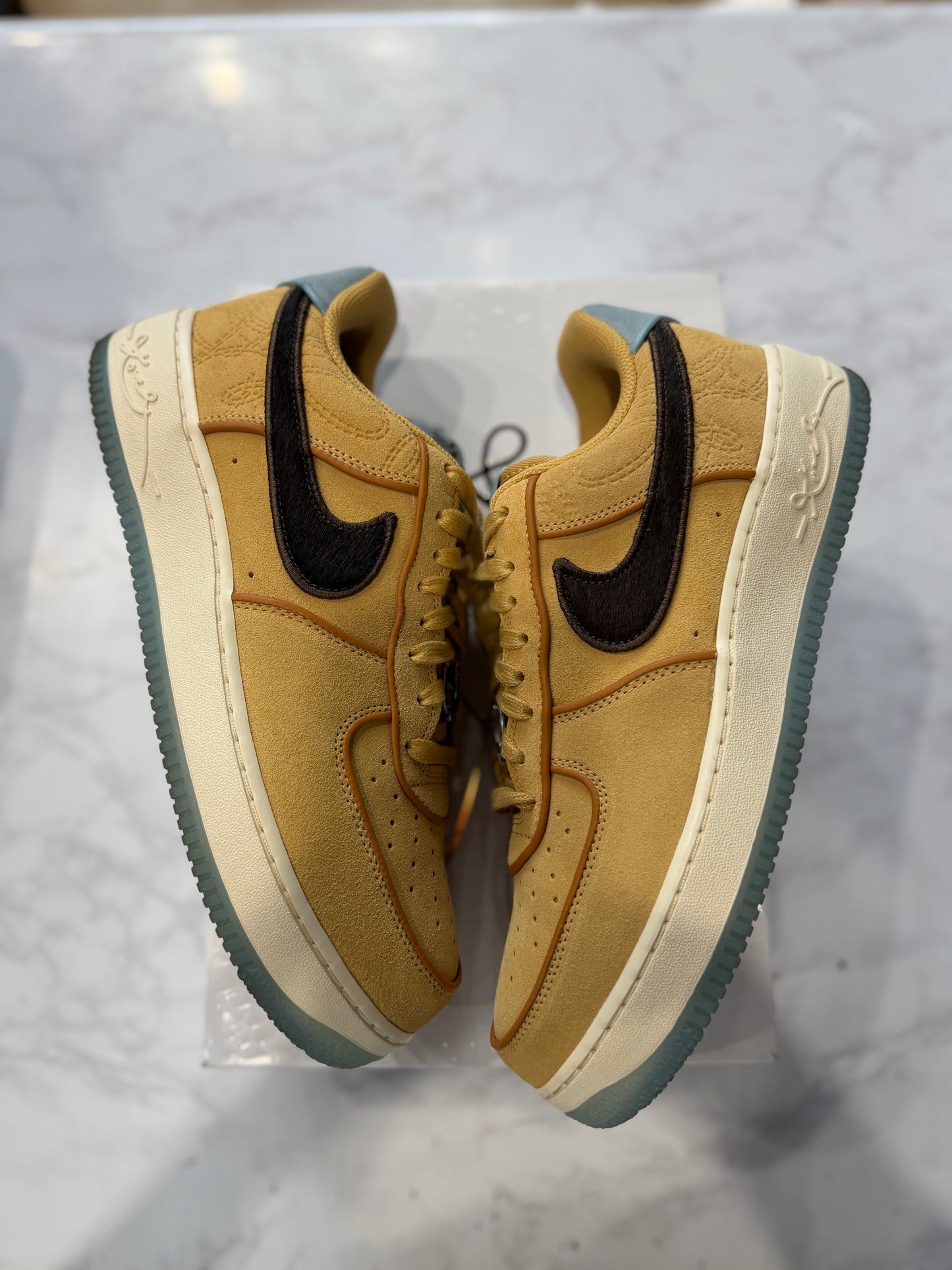 Nike Air Force 1 Low Protro Kobe Bryant Siempre Hermanos PRE-OWNED