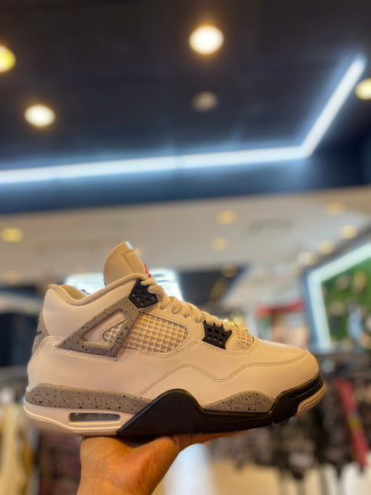 Jordan 4 Retro White Cement (2025) PRE-OWNED