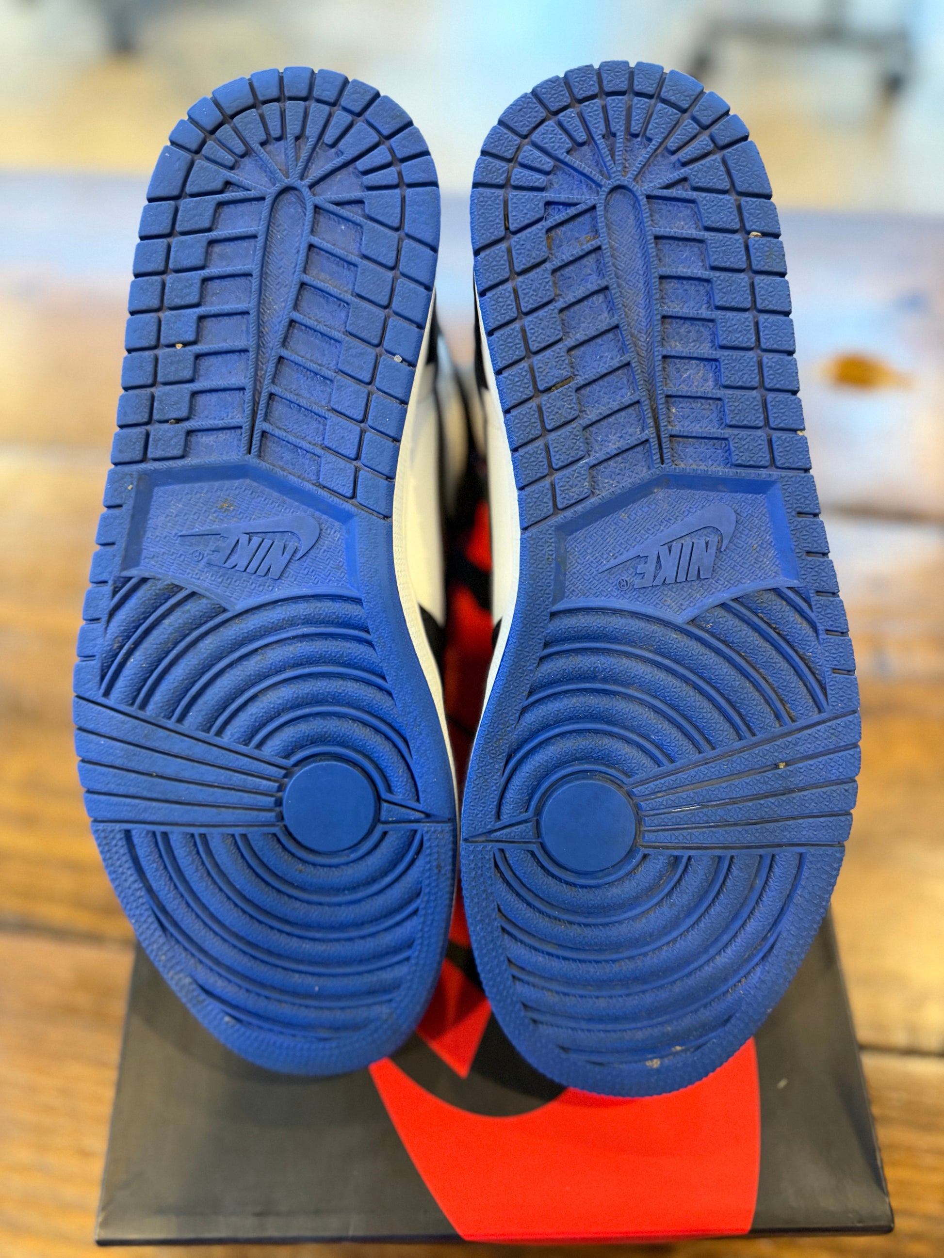 Jordan 1 Retro High Royal Toe PRE-OWNED
