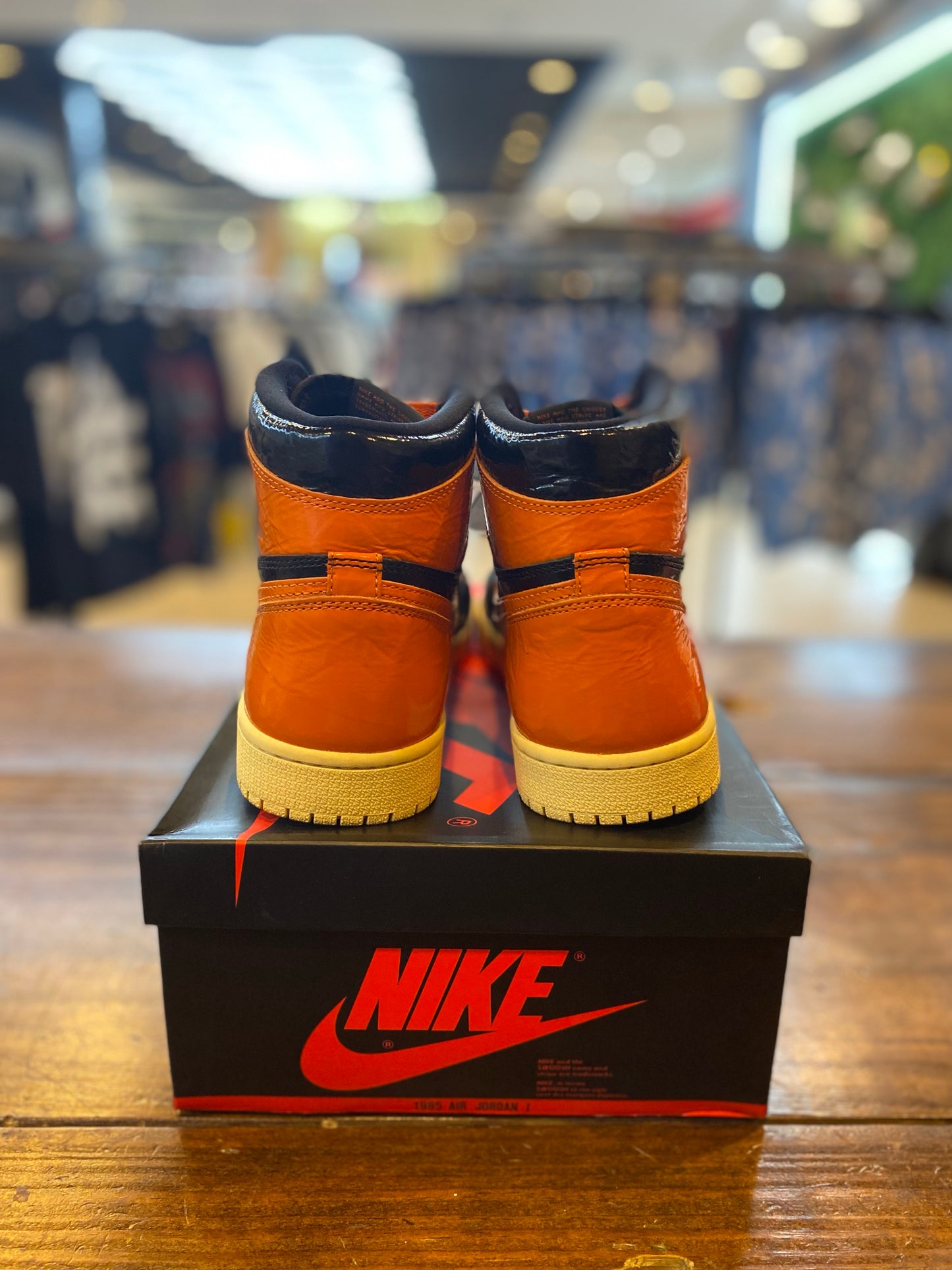 Jordan 1 Retro High Shattered Backboard 3.0 PRE-OWNED