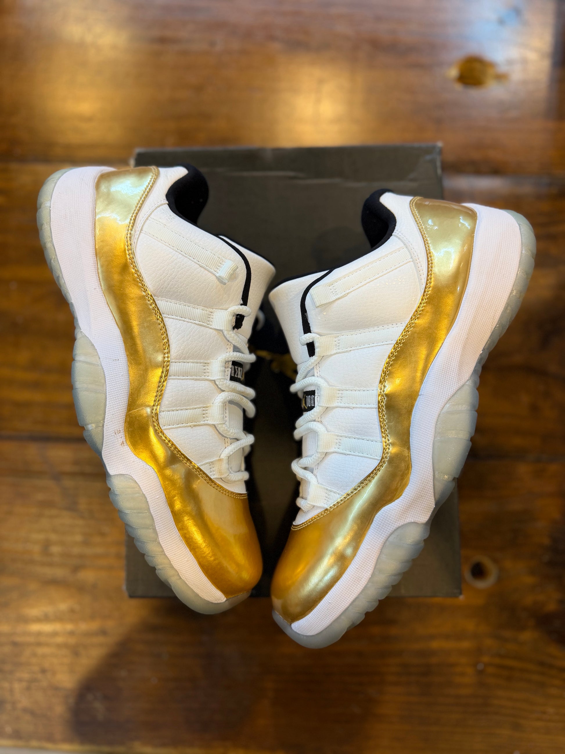 Jordan 11 Retro Low Closing Ceremony PRE-OWNED