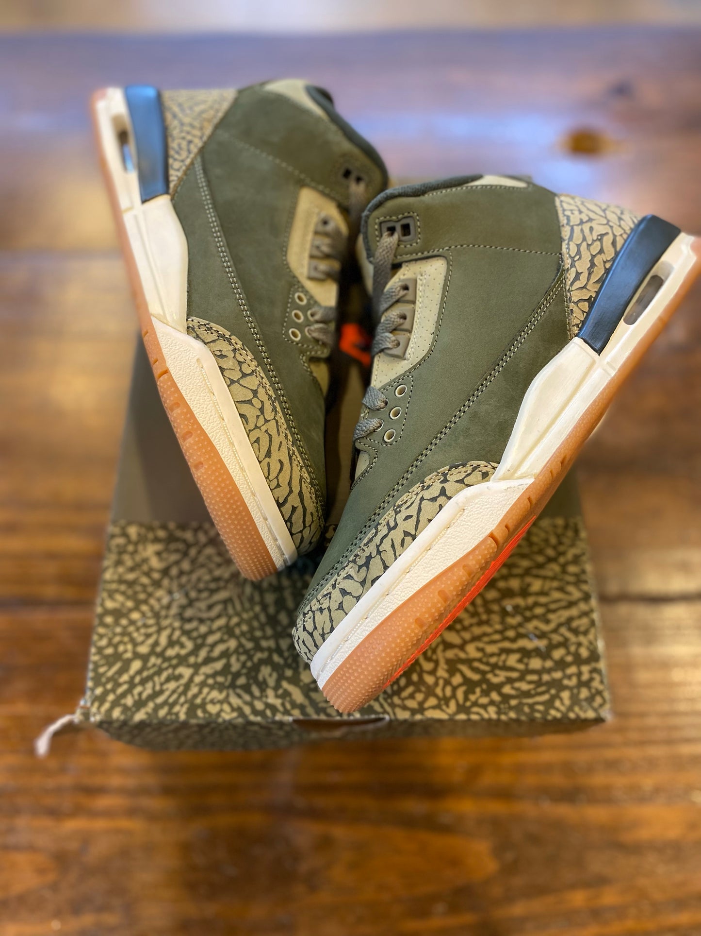 Jordan 3 Retro Family Affair (GS) PRE-OWNED