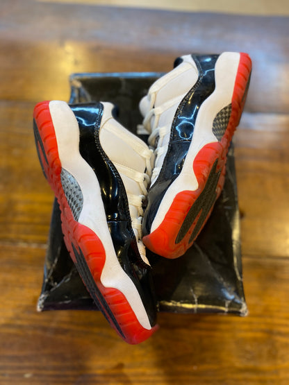 Jordan 11 Retro Low Concord Bred PRE-OWNED
