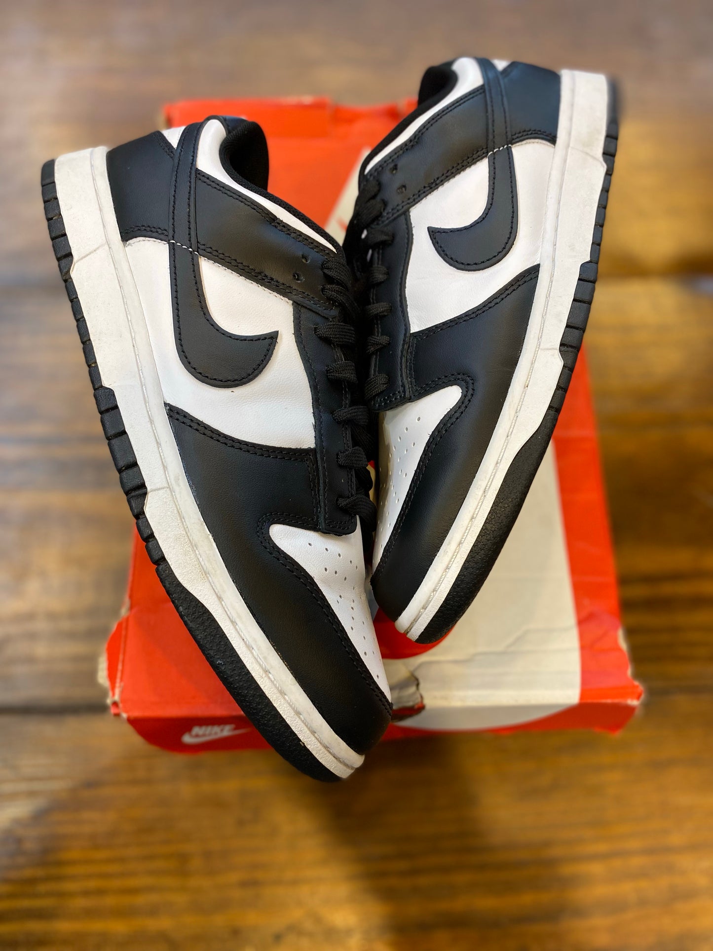Nike Dunk Low Retro White Black Panda PRE-OWNED