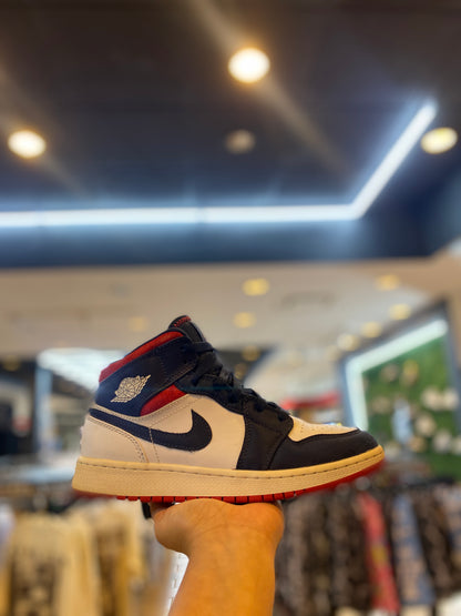 Jordan 1 Mid SE USA (GS) PRE-OWNED