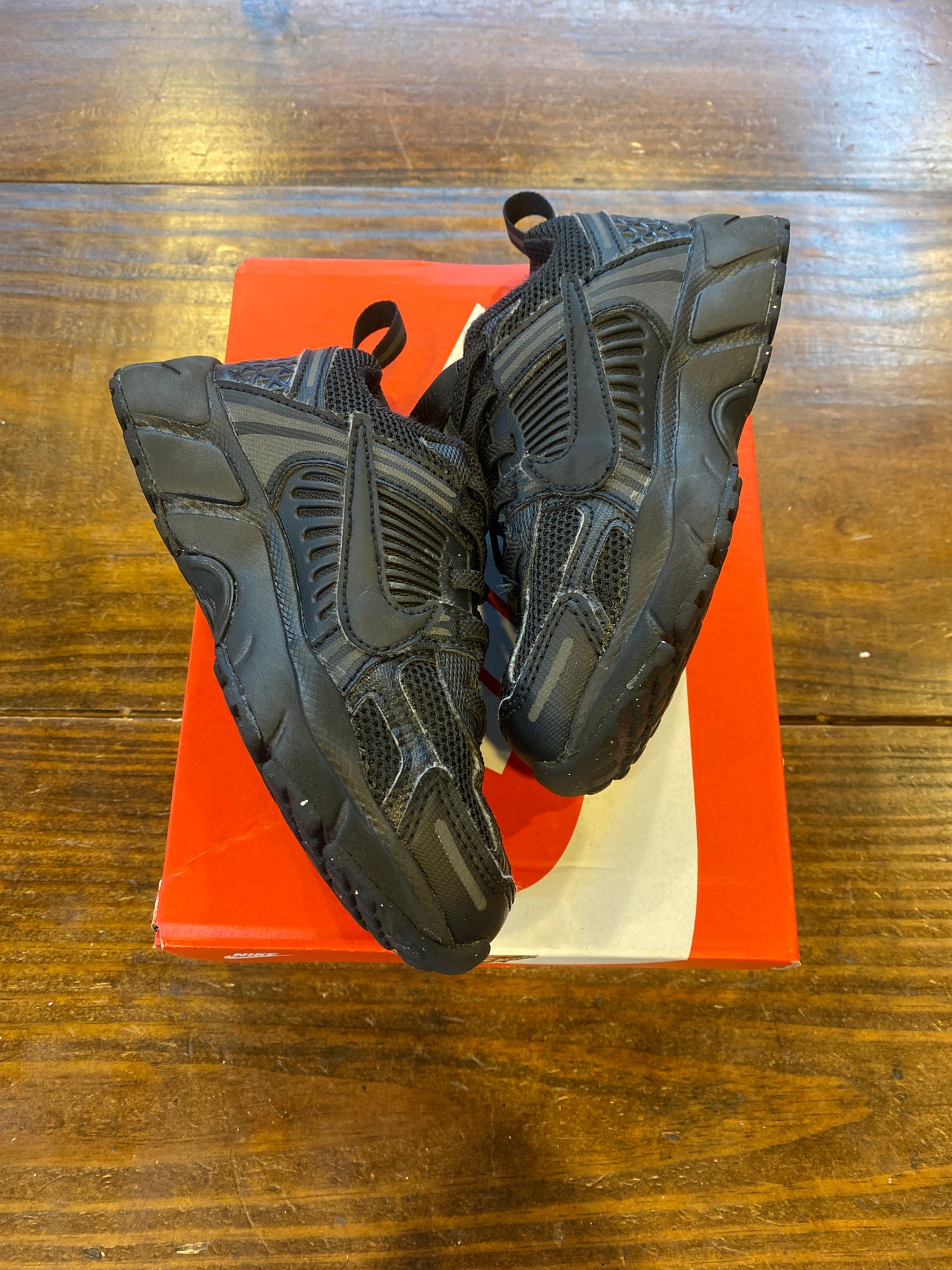 Nike Vomero 5 Black (PS) PRE-OWNED