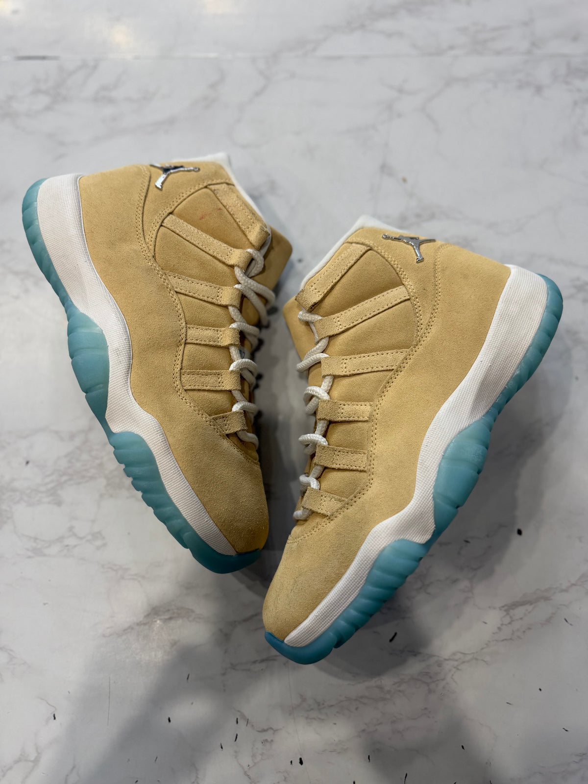 Jordan 11 Retro H-Town PRE_OWNED