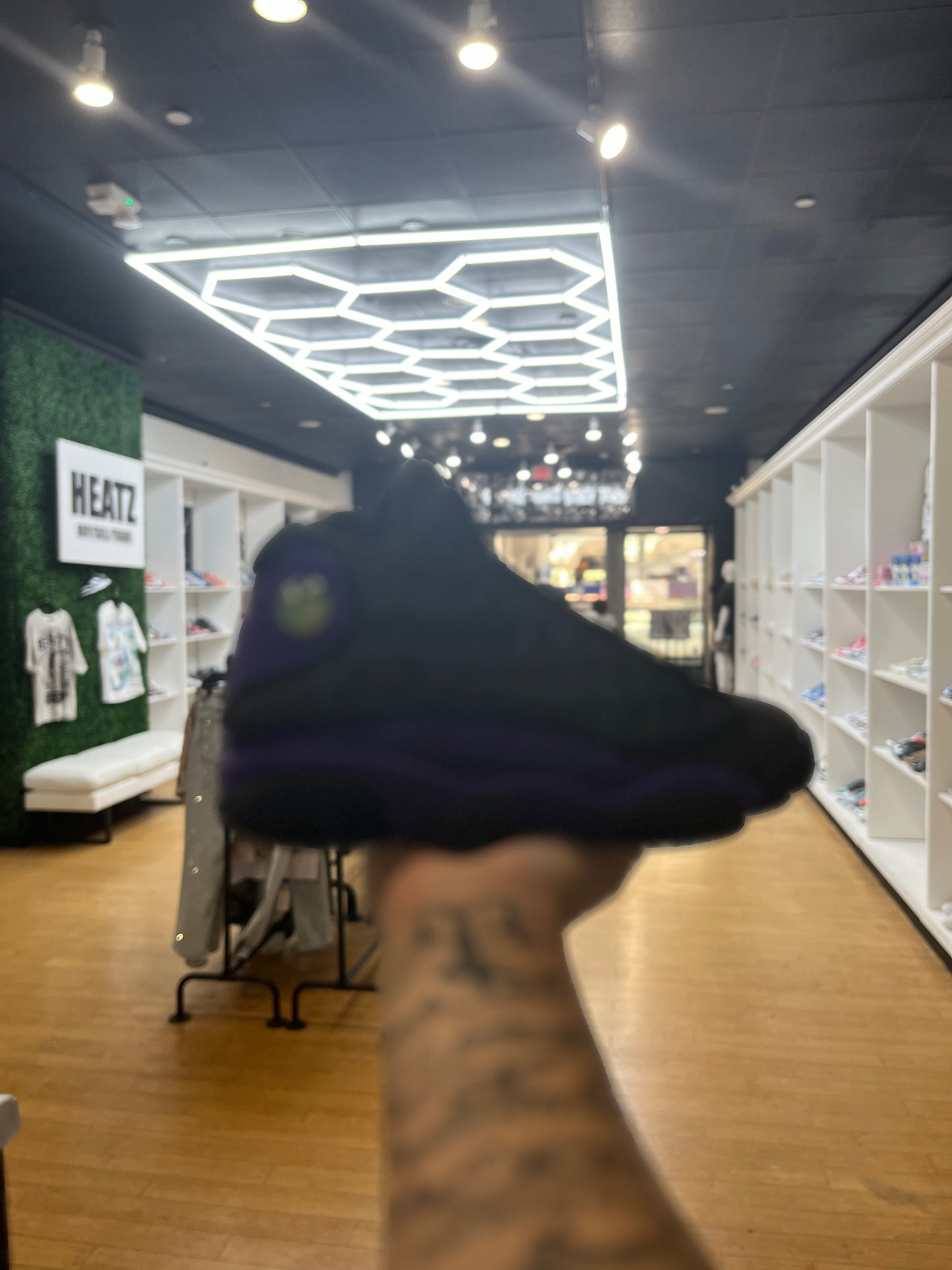 Jordan 13 Retro Court Purple PRE-OWNED