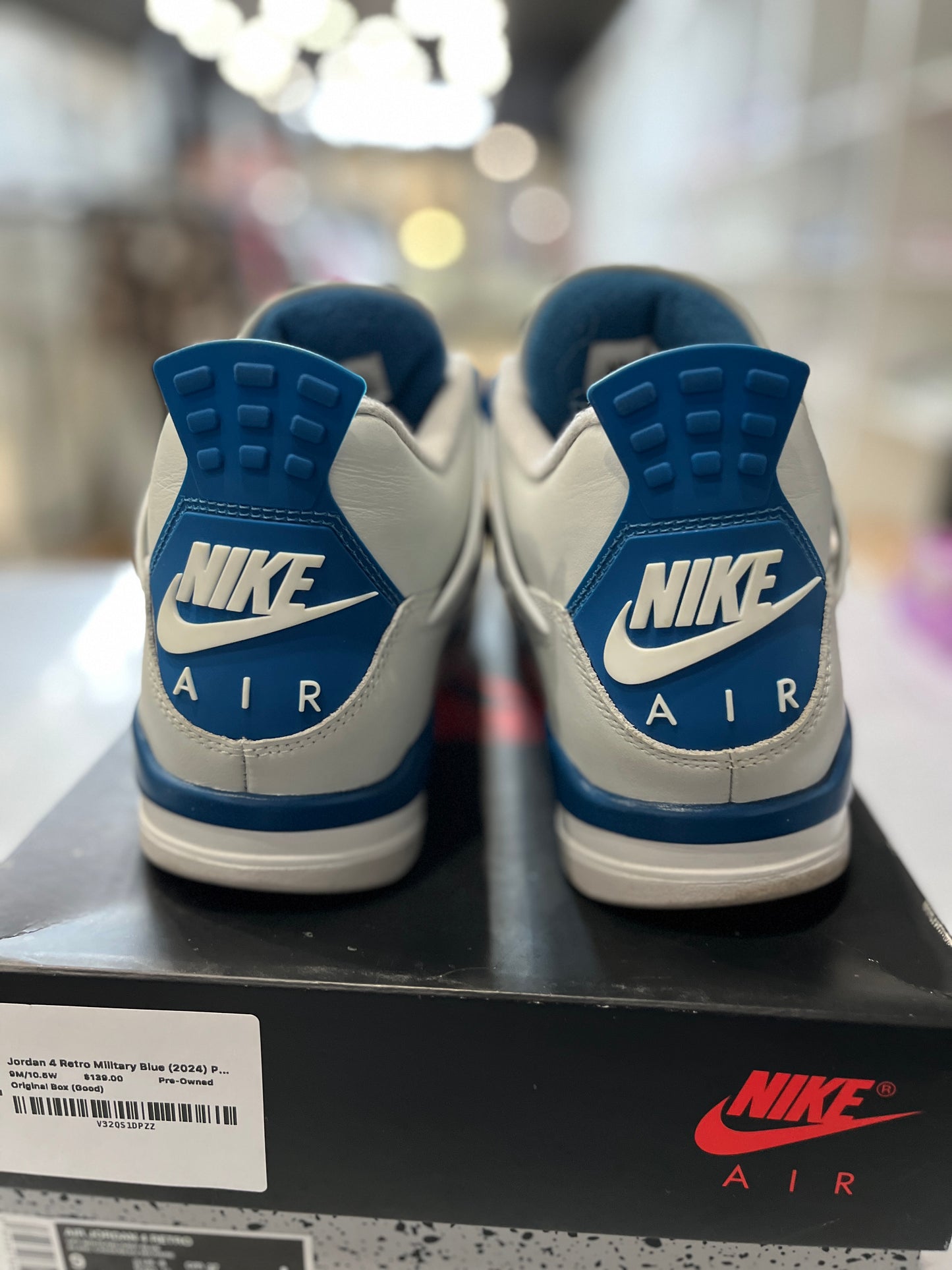 Jordan 4 Retro Military Blue (2024) PRE-OWNED