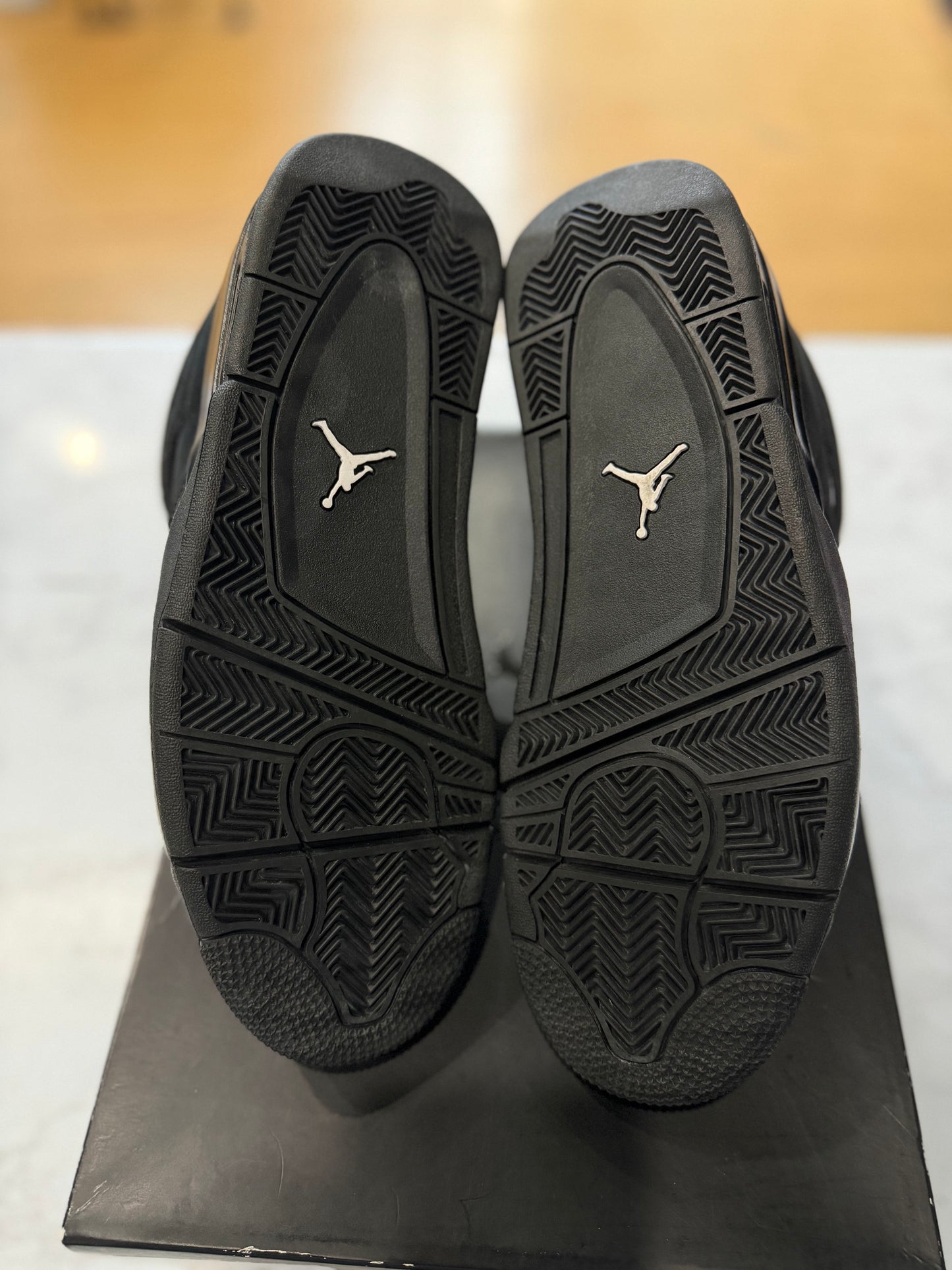 Jordan 4 Retro Black Cat (2020) PRE-OWNED