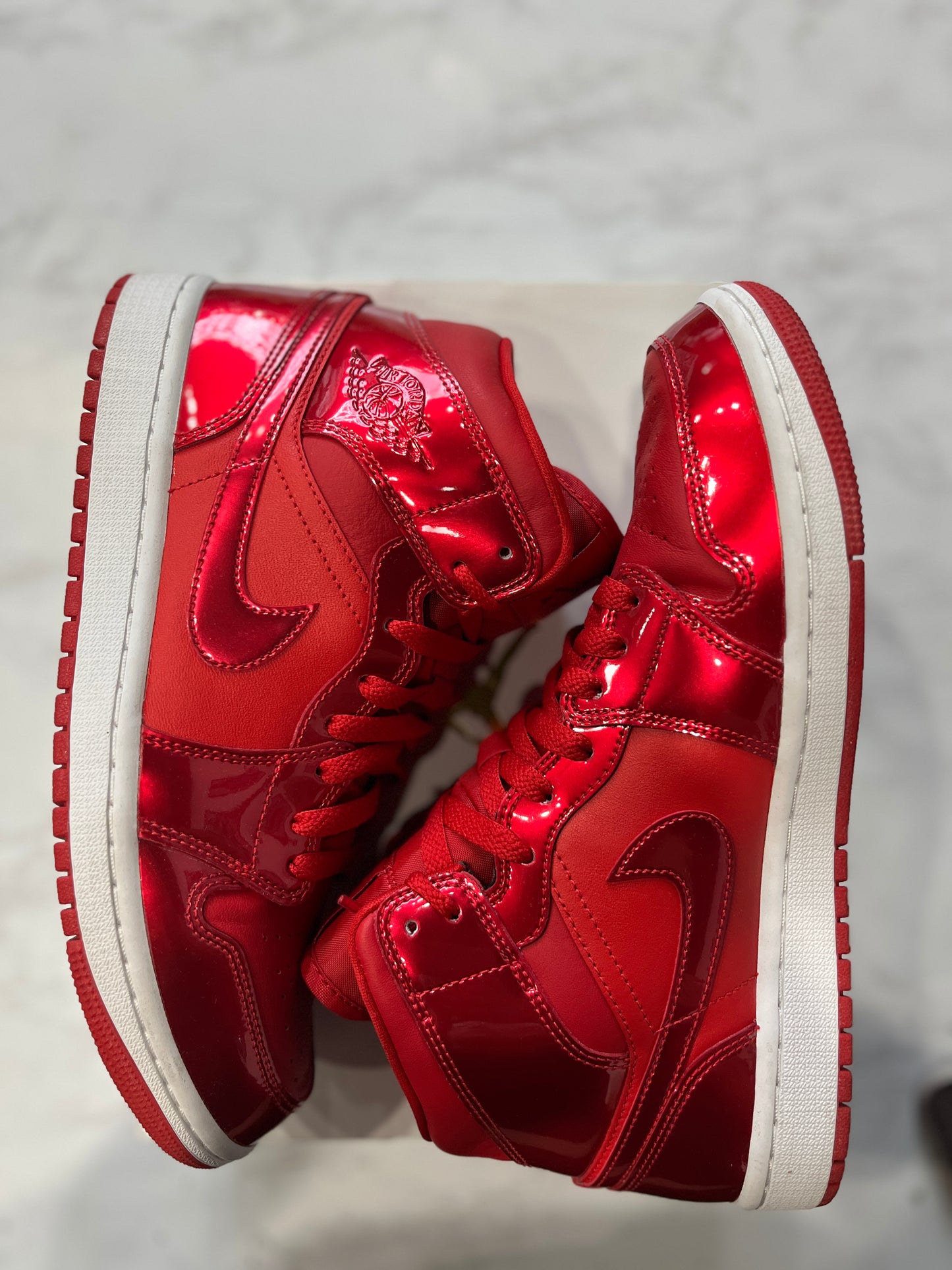 Jordan 1 Mid SE Pomegranate (Women's) PRE-OWNED