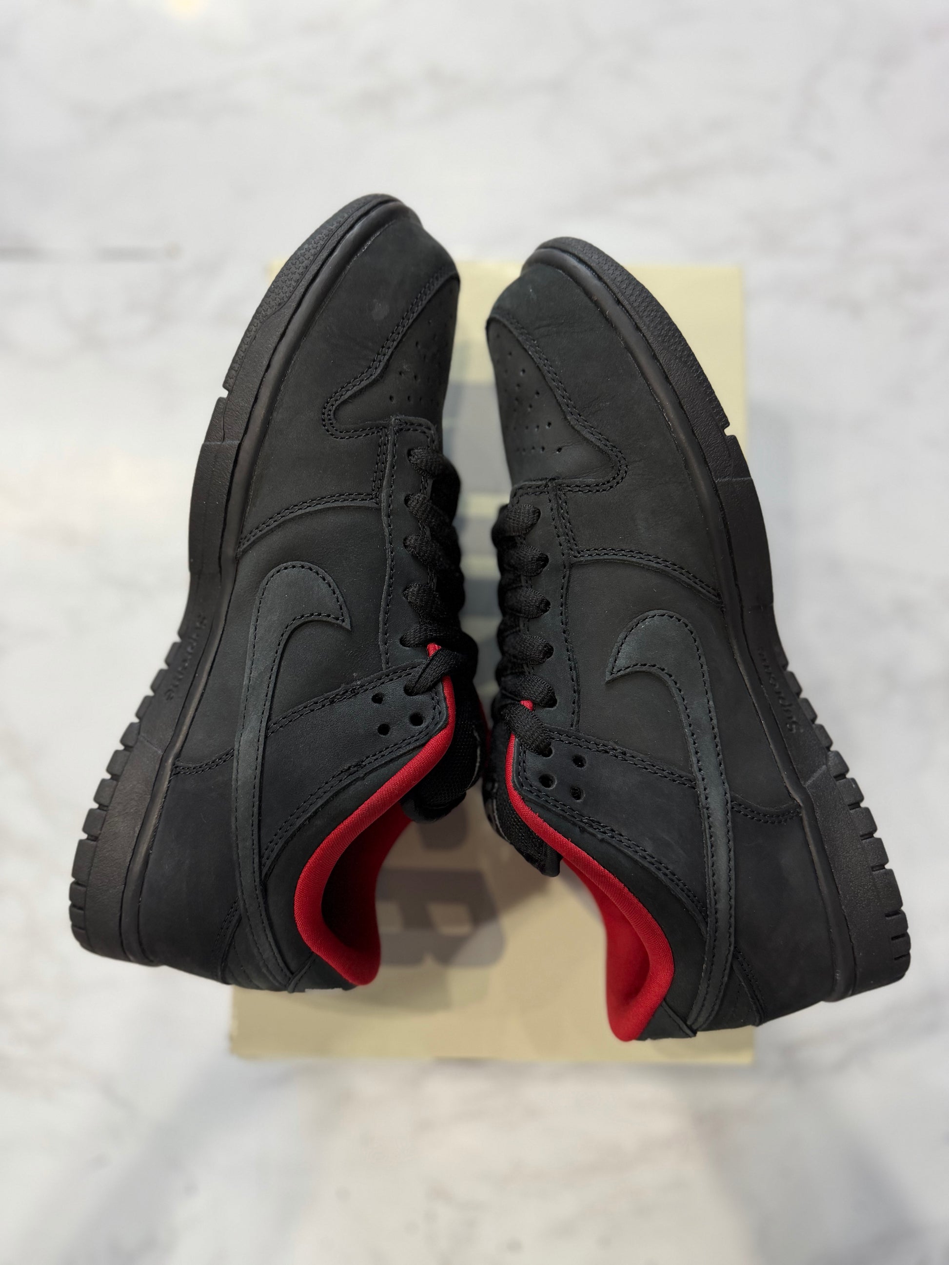 Nike SB Dunk Low Supreme 94 Black PRE-OWNED