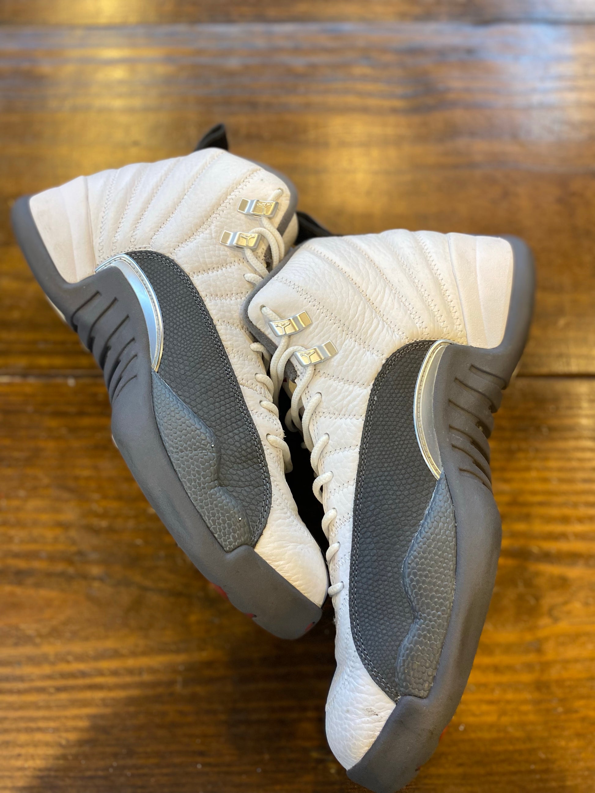 Jordan 12 Retro White Dark Grey PRE-OWNED