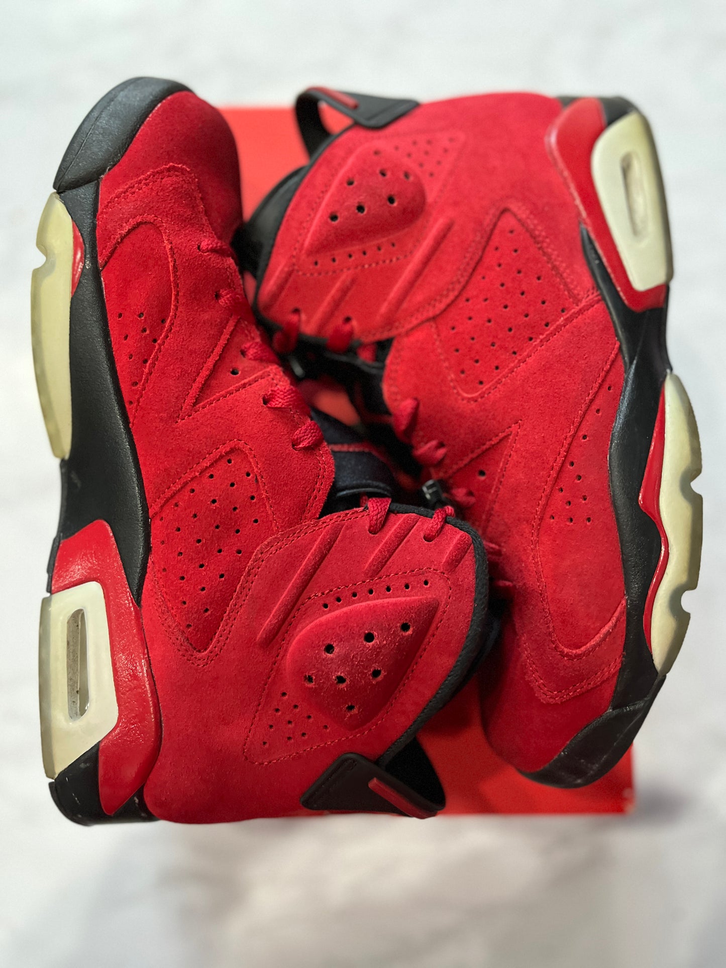 Jordan 6 Retro Toro Bravo PRE-OWNED