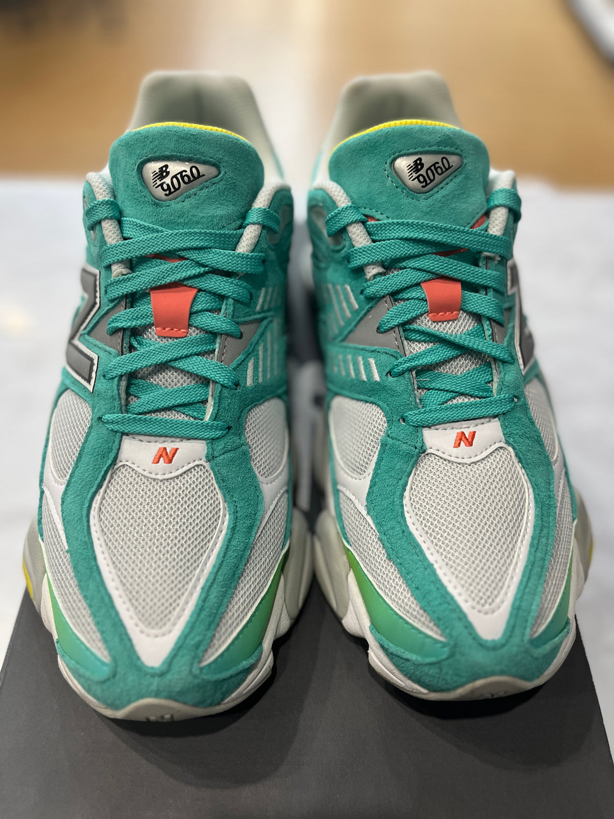 New Balance 9060 DTLR Cyan Burst PRE-OWNED