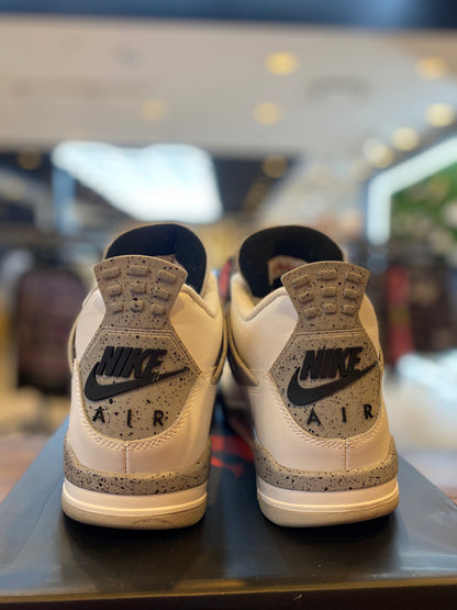 Jordan 4 Retro White Cement (2025) PRE-OWNED