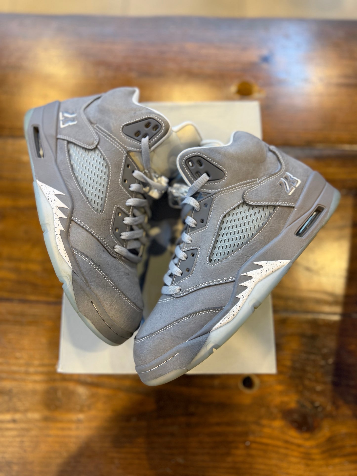 Jordan 5 Retro Wolf Grey (2026)