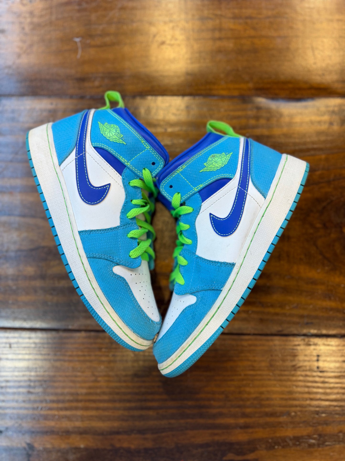 Jordan 1 Mid SE Sprite Blue (GS) PRE-OWNED