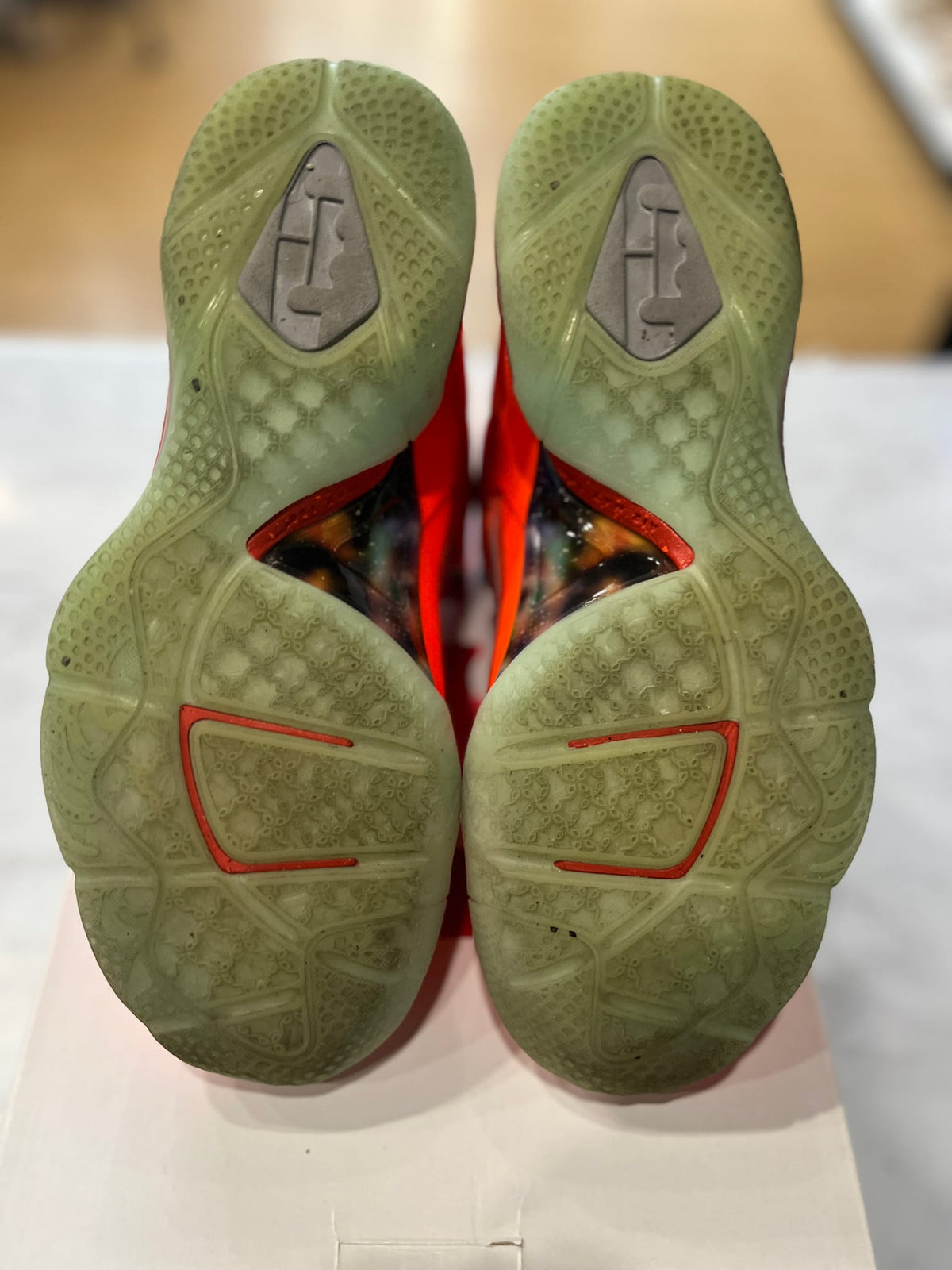 Nike LeBron 9 Big Bang (2022) PRE-OWNED