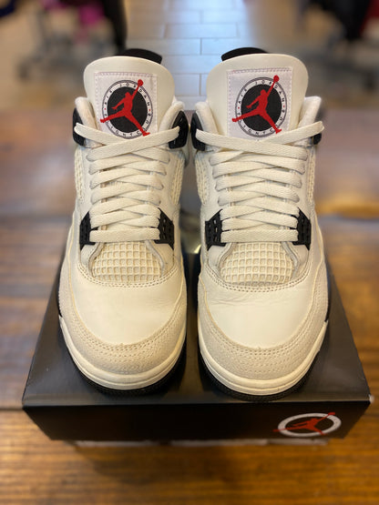 Jordan 4 Retro OG Flight Club PRE-OWNED