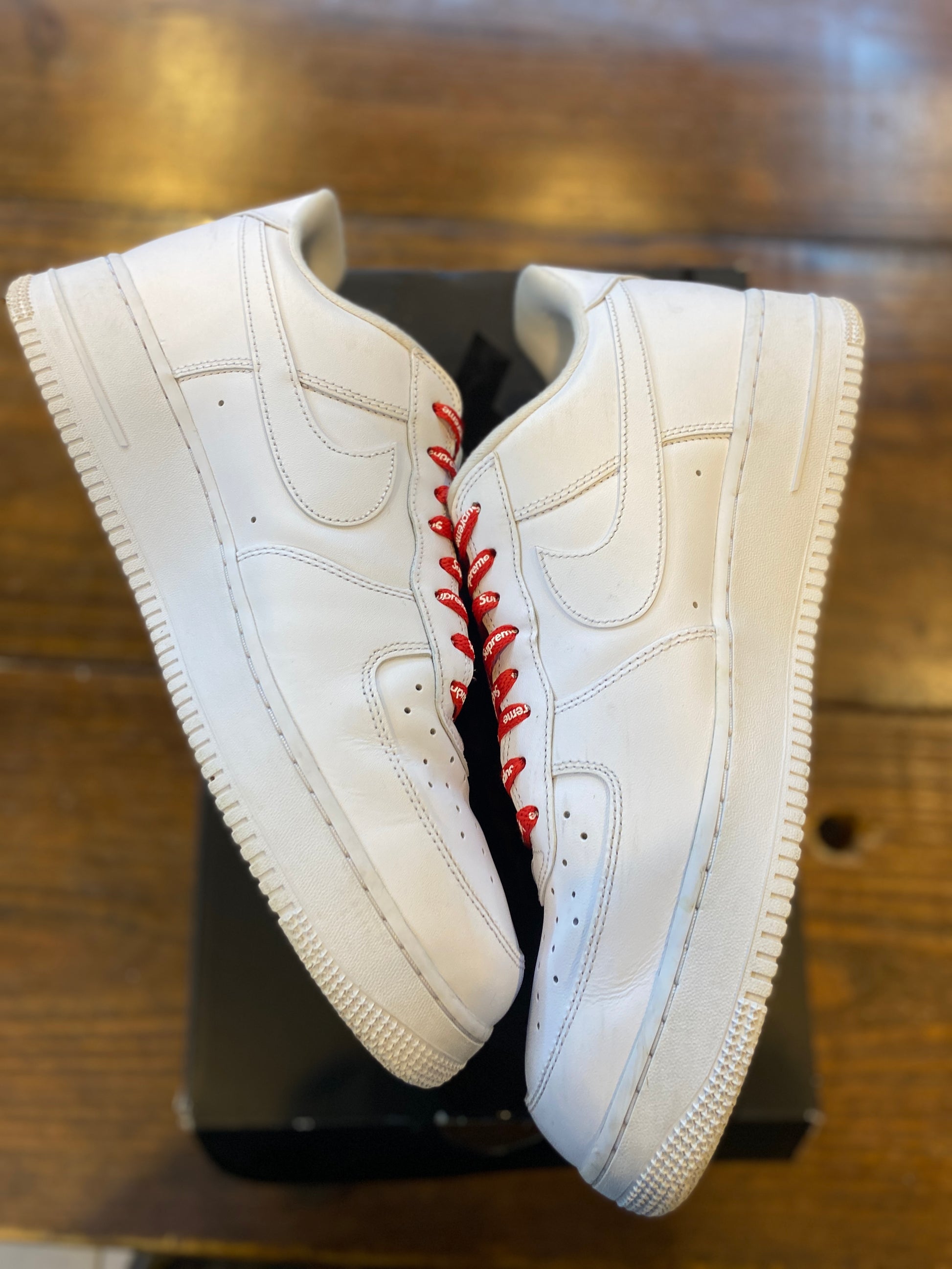 Nike Air Force 1 Low Supreme White PRE-OWNED