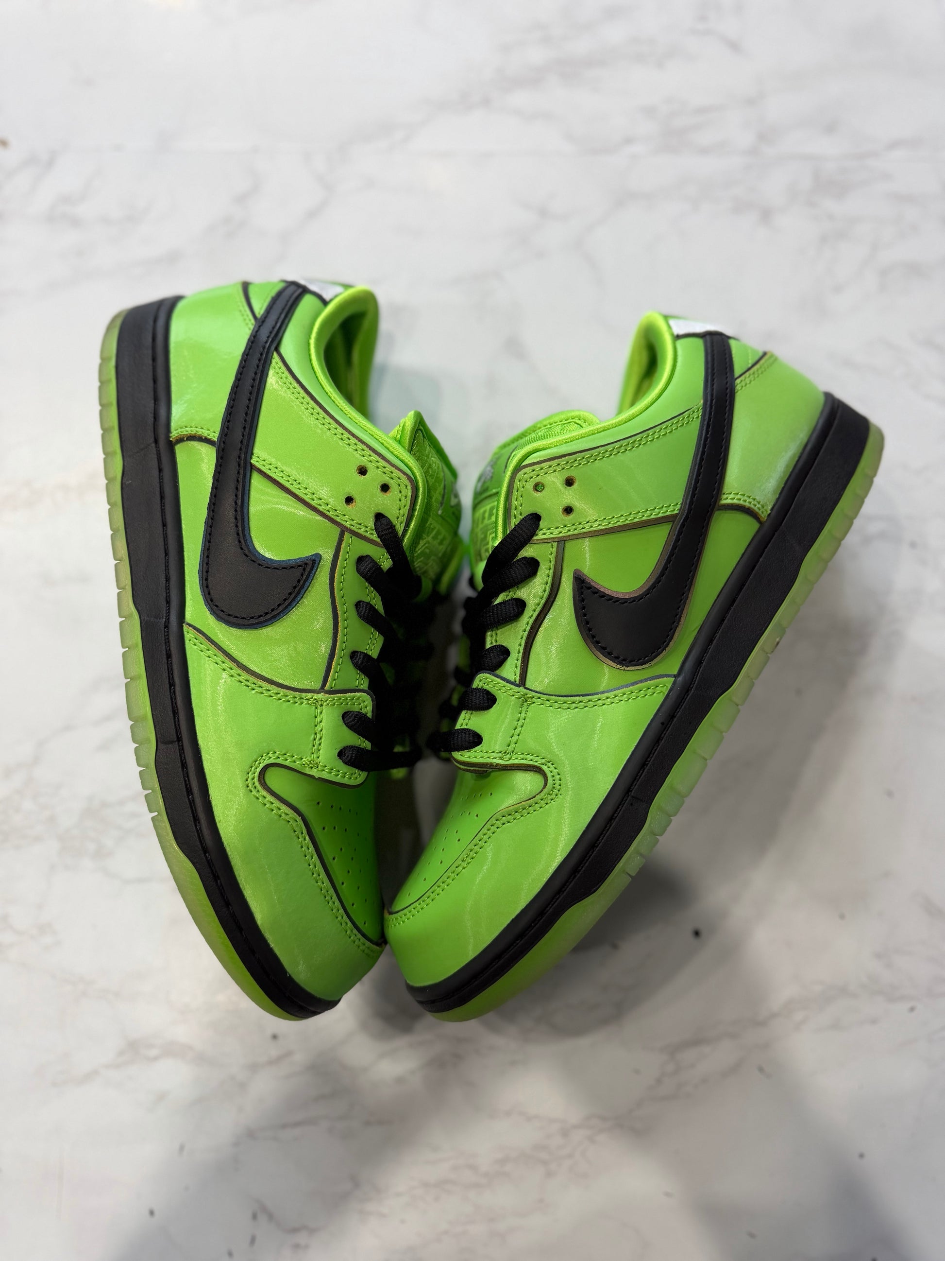 Nike SB Dunk Low The Powerpuff Girls Buttercup PRE-OWNED